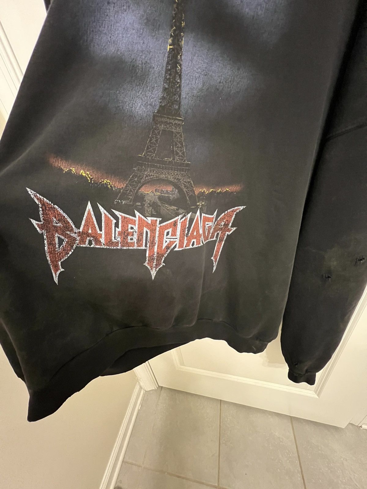Balenciaga Balenciaga Paris Moon Hoodie $1450 Size US XL / EU 56 / 4 - 2 Thumbnail