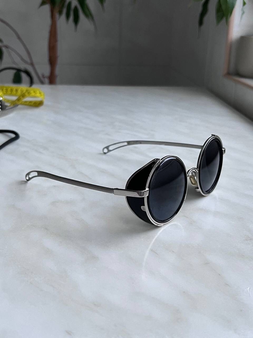 image of Vintage Kipling 2000S Metal Chrome Oval Sunglasses, Men's