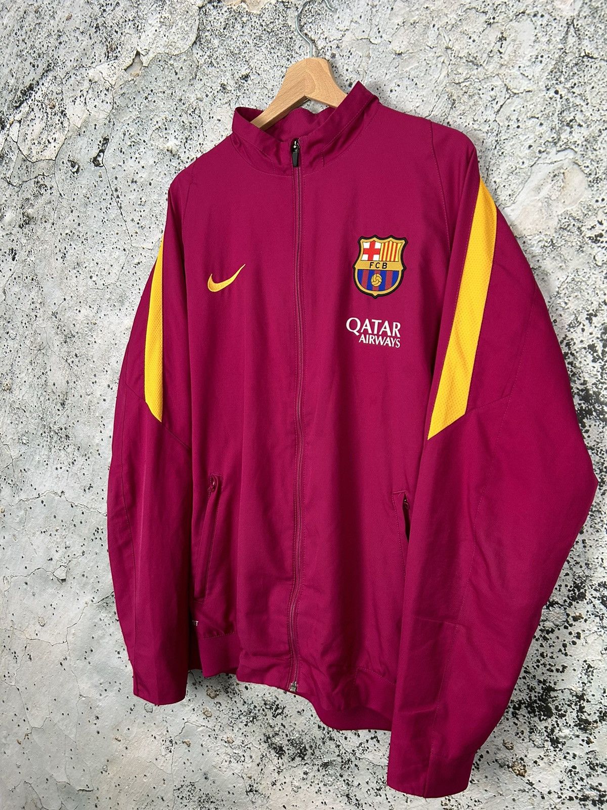 Nike Vintage FC Barcelona Sweatshirt Soccer Football Nike Rare Size US XL / EU 56 / 4 - 2 Thumbnail