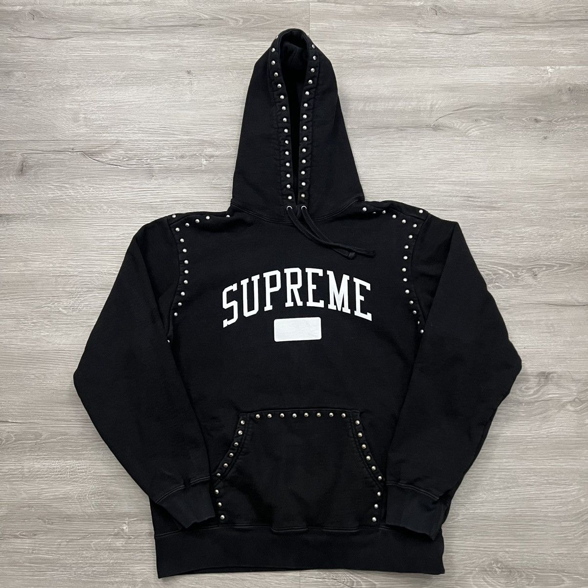 Supreme Supreme Studded Logo Hoodie Size US M / EU 48-50 / 2 - 2 Thumbnail
