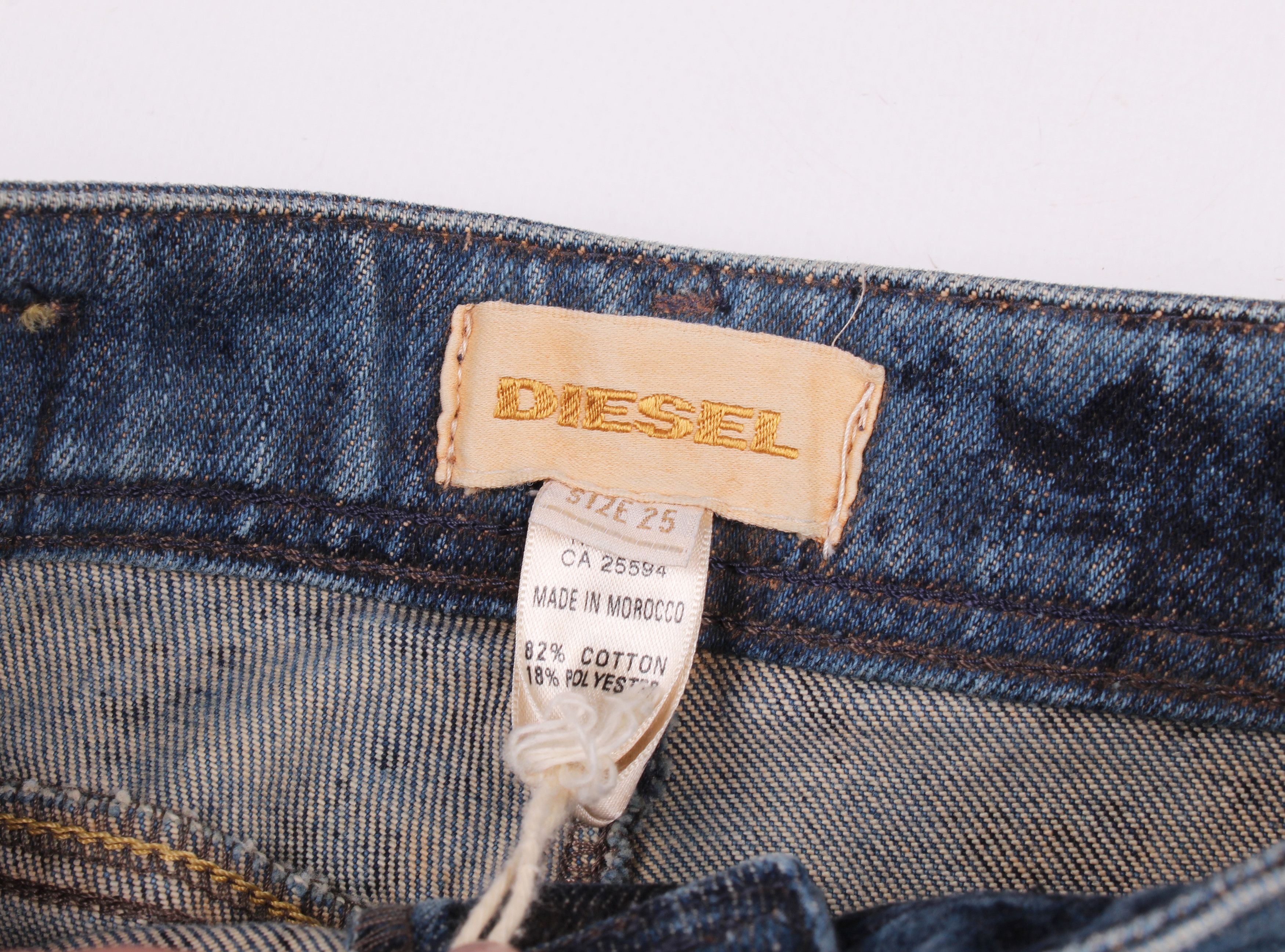 Diesel Vintage Y2K Diesel Denim Dirty Grunge Mini Skirt Size 25" / US 0 / IT 36 - 5 Thumbnail