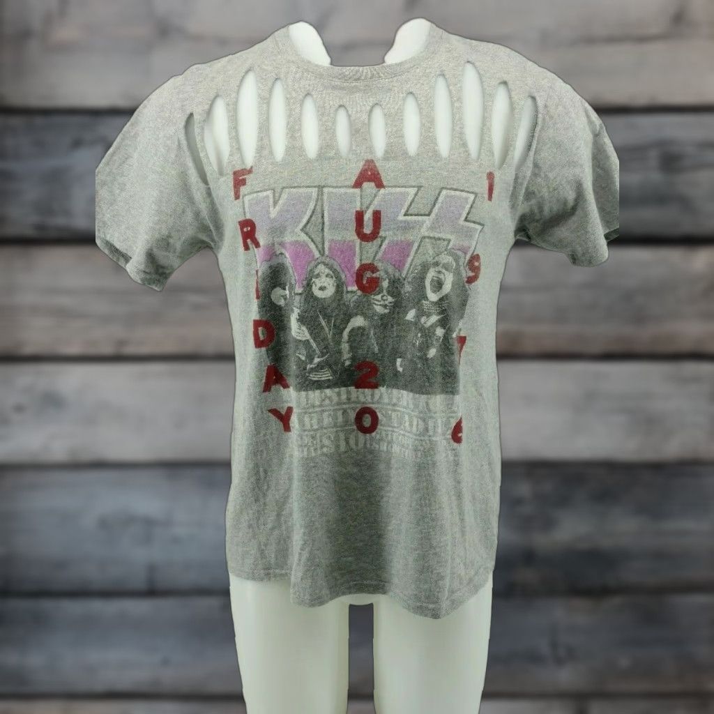 Vintage Kiss Reprint Destroyer Tour 1976 T-shirt Womens Size XL Size XL / US 12-14 / IT 48-50 - 1 Thumbnail