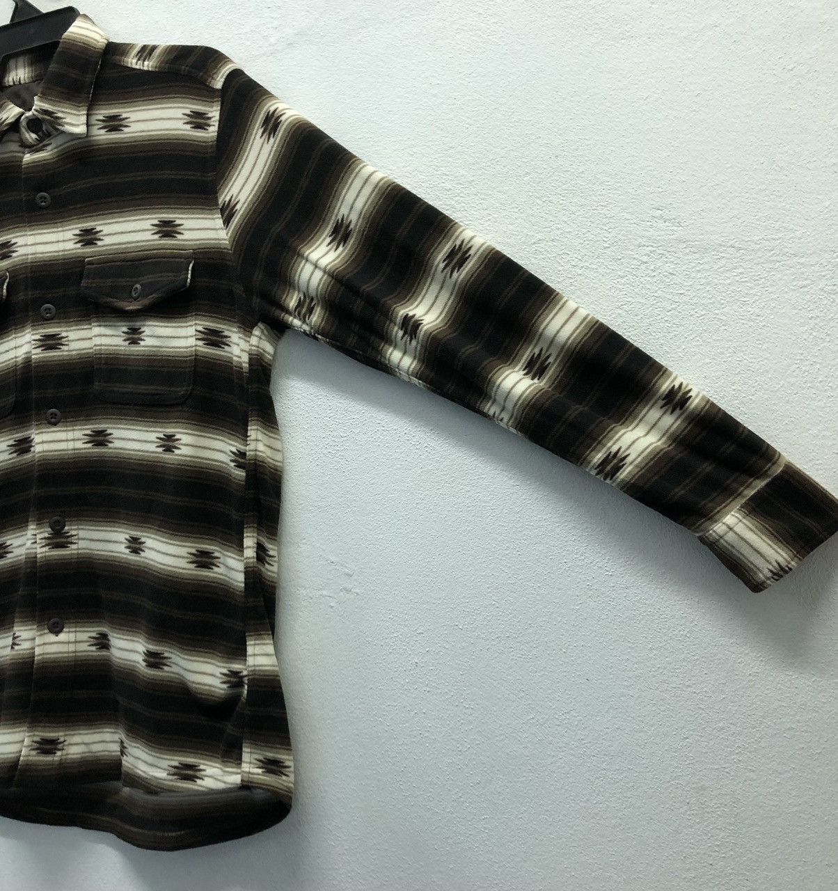 Uniqlo Vintage Uniqlo Long Sleeve Shirt Button Up Size US M / EU 48-50 / 2 - 4 Thumbnail