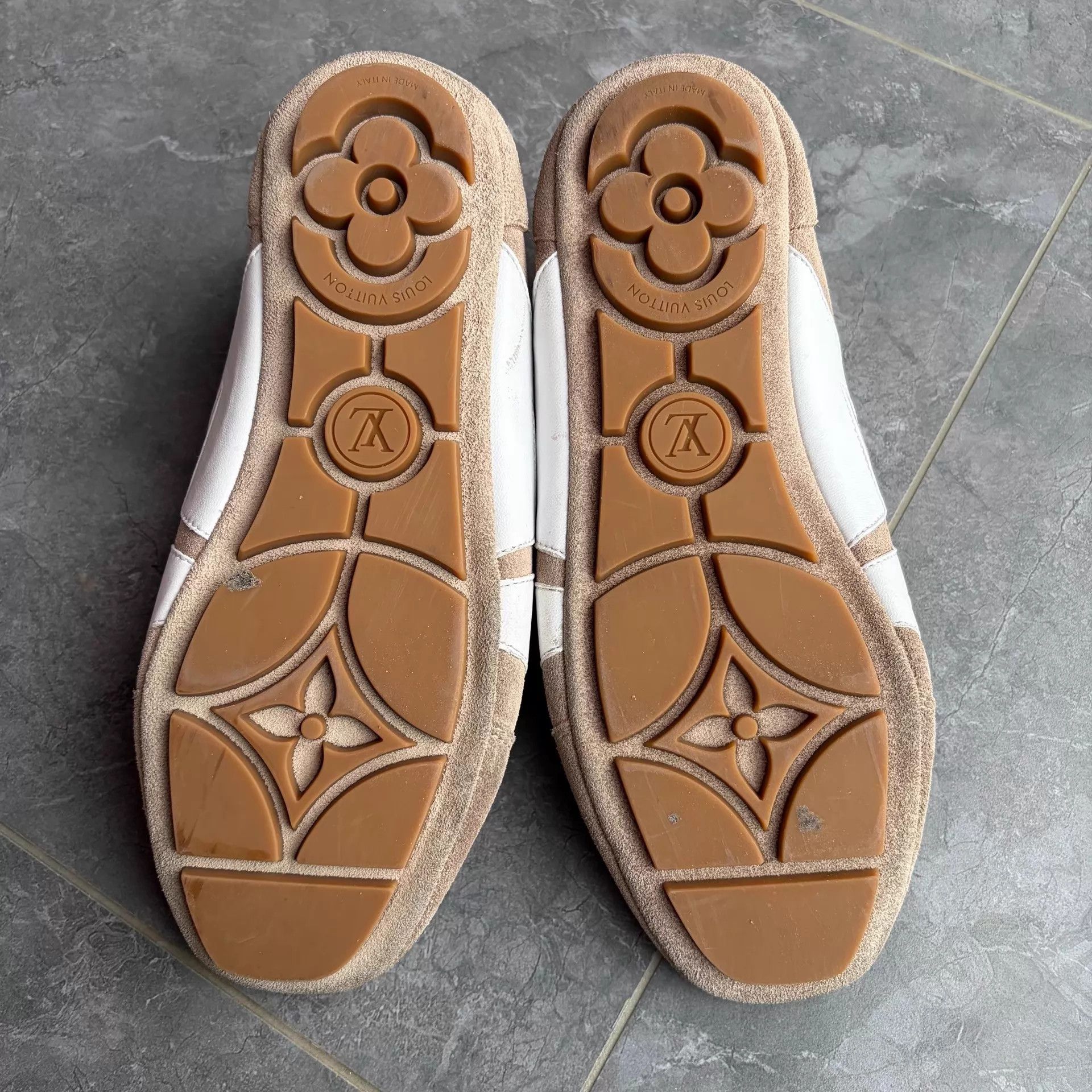 Louis Vuitton LV Women's New Sneakers 37 Size US 6.5 / IT 36.5 - 6 Thumbnail