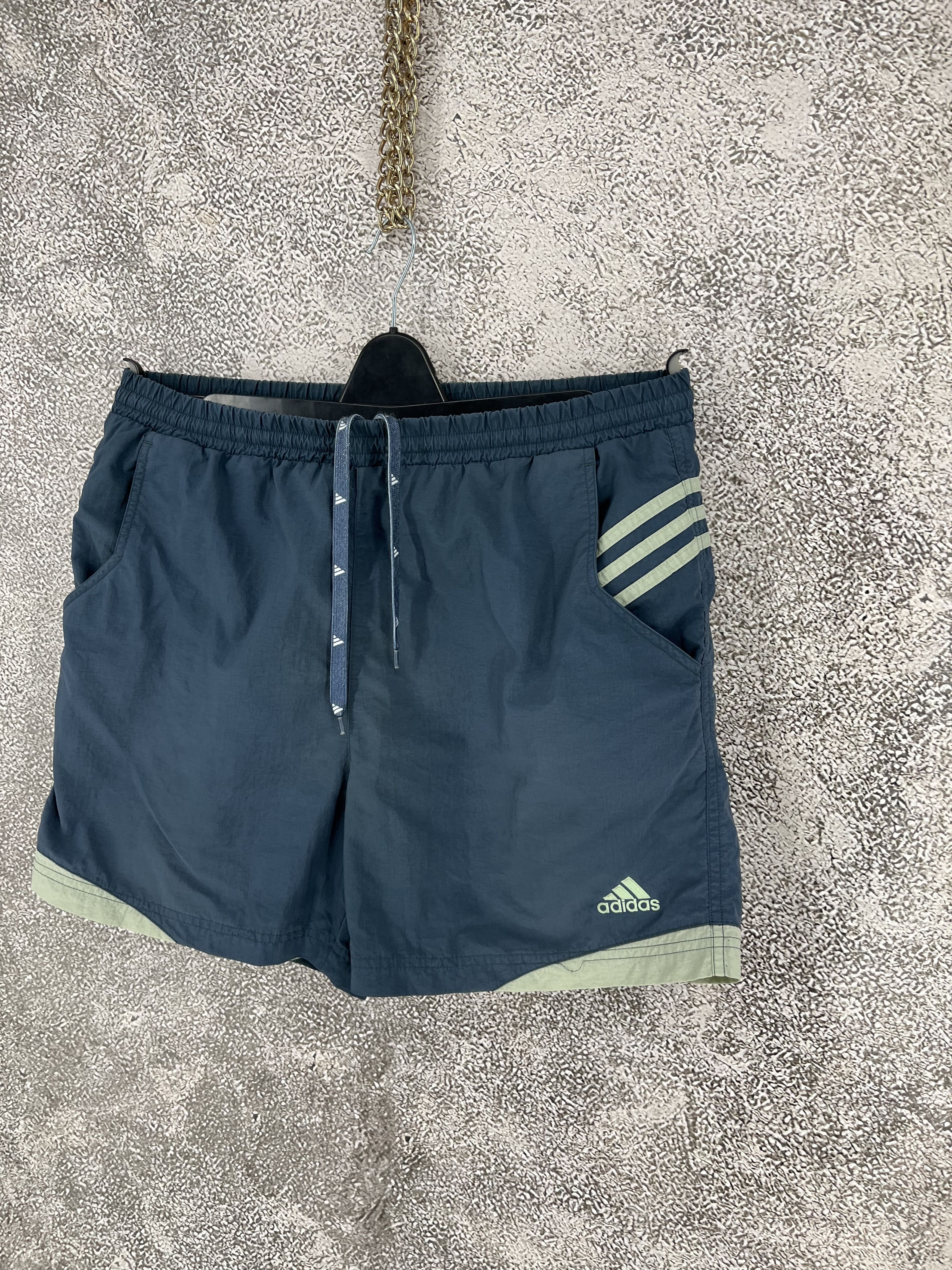 Adidas Vintage Adidas Shorts 90s Y2K USA Style SIZE-M Size US 32 / EU 48 - 3 Thumbnail