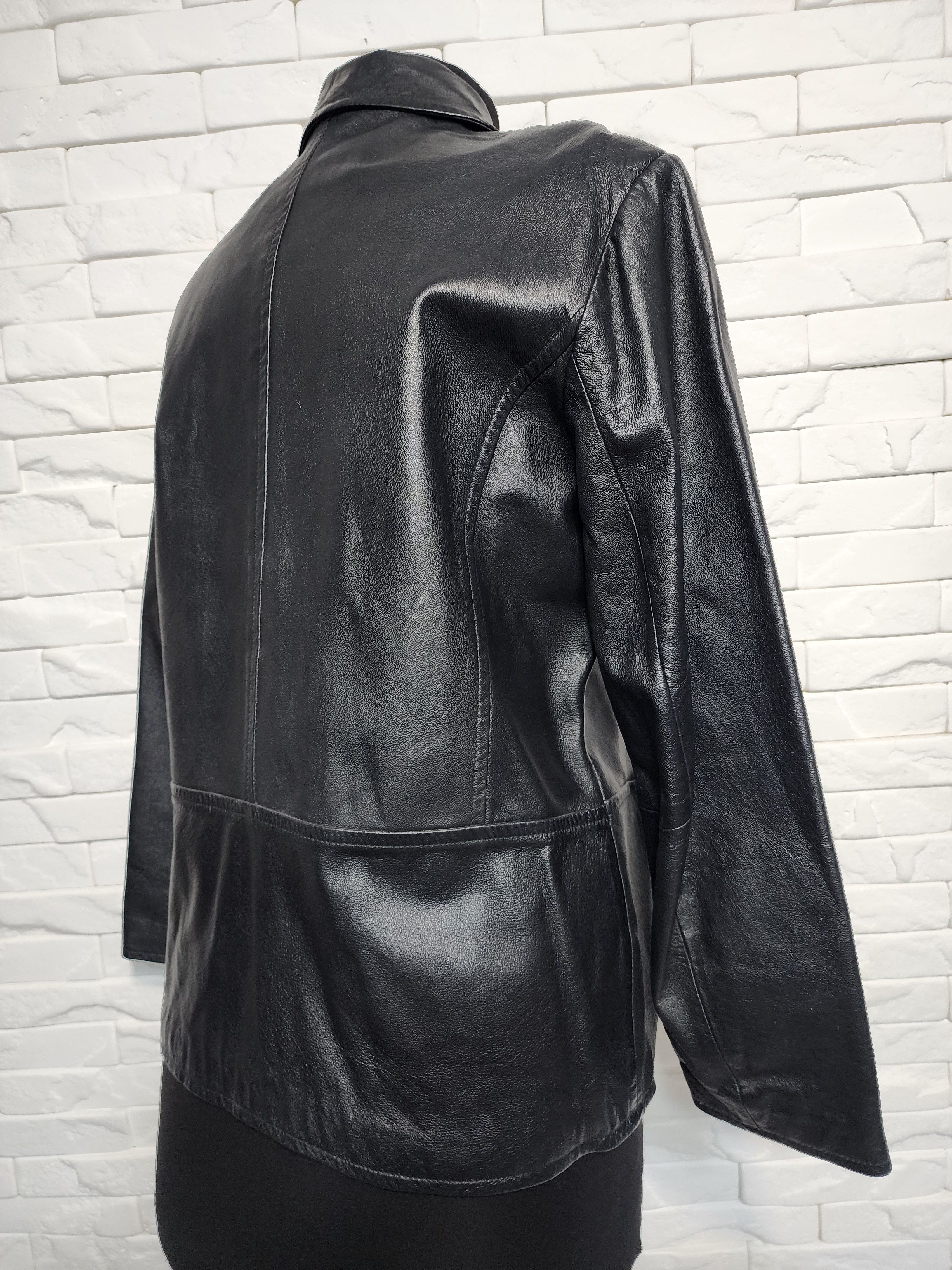 Other Black Leather Women's Jacket: Zippered Classic Style Size L / US 10 / IT 46 - 6 Thumbnail