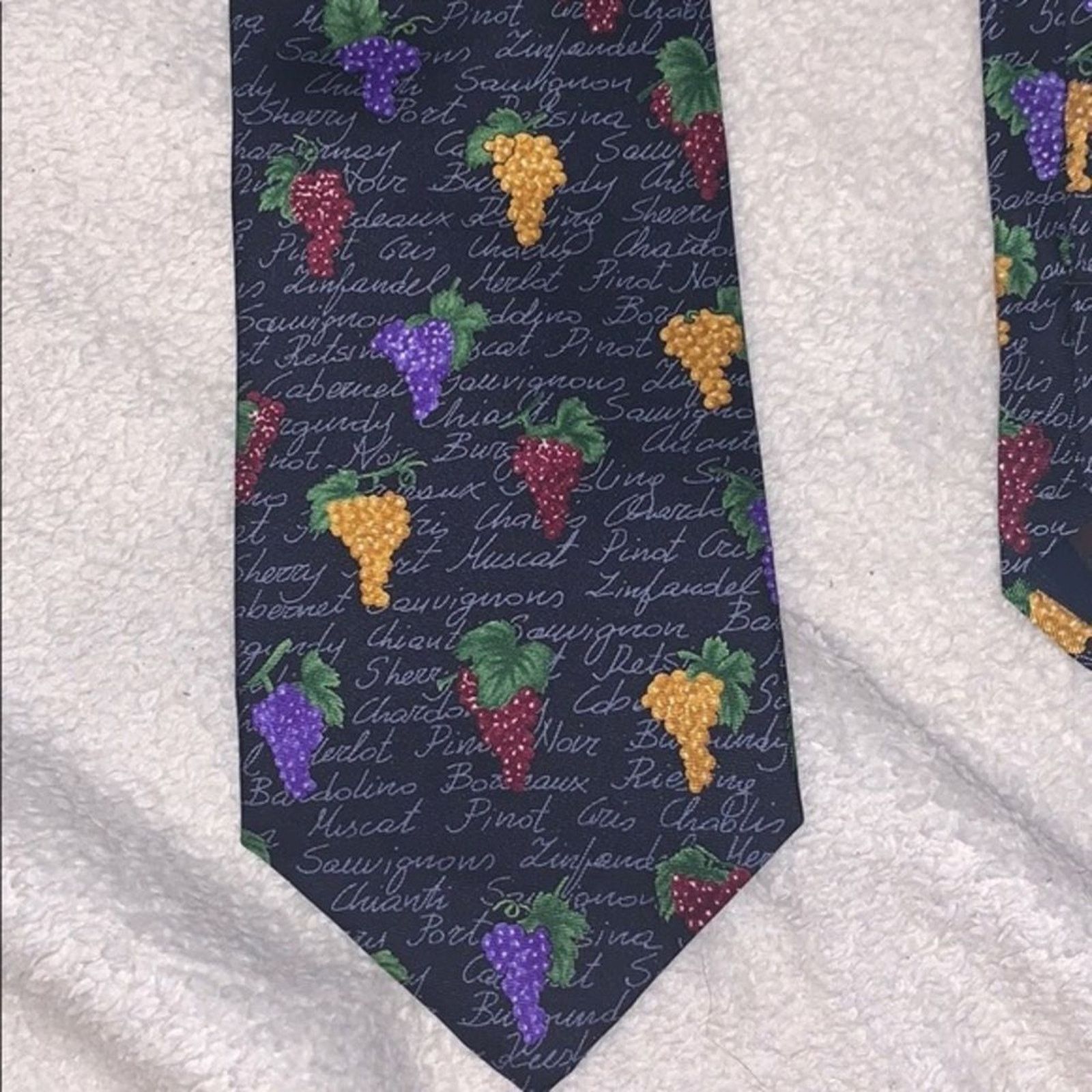 Other Alynn Neckwear Wine Grapes Design Necktie | Sz OS, NWT Size ONE SIZE - 3 Thumbnail