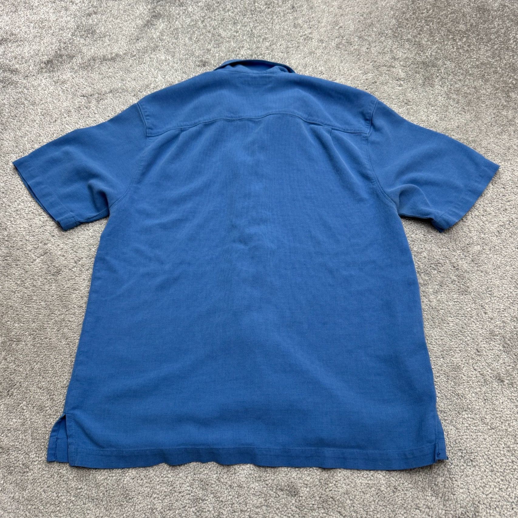 Tommy Bahama VINTAGE? (No) Tommy Bahama Silk Button-Down Shirt Mens M Blue Short Sleeve Classic Resort Size US M / EU 48-50 / 2 - 2 Thumbnail