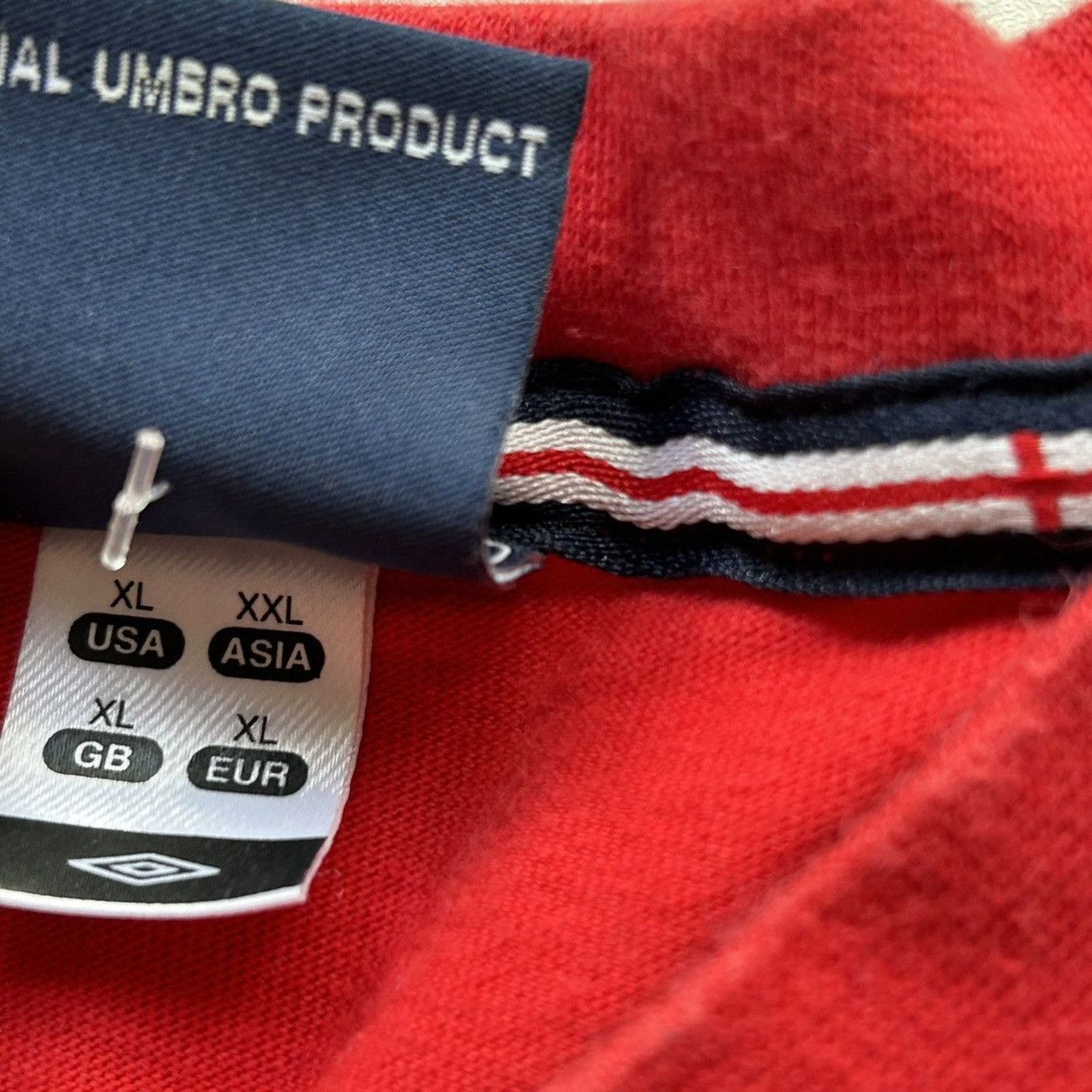 Umbro Vintage Y2K Umbro England Soccer Football T Shirt XL Slim Size US XL / EU 56 / 4 - 7 Thumbnail