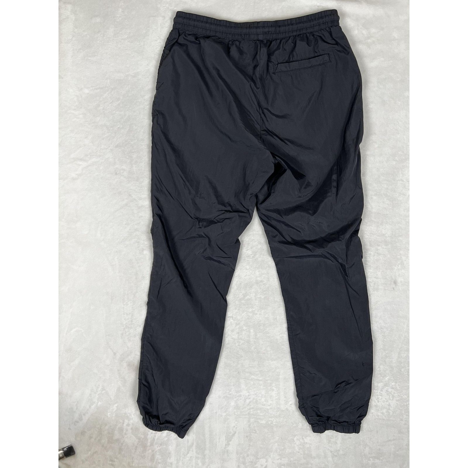 Oakley VTG Oakley Jogger Pants Mens Small Black Nylon Elastic Cuff Size US 28 / EU 44 - 6 Thumbnail