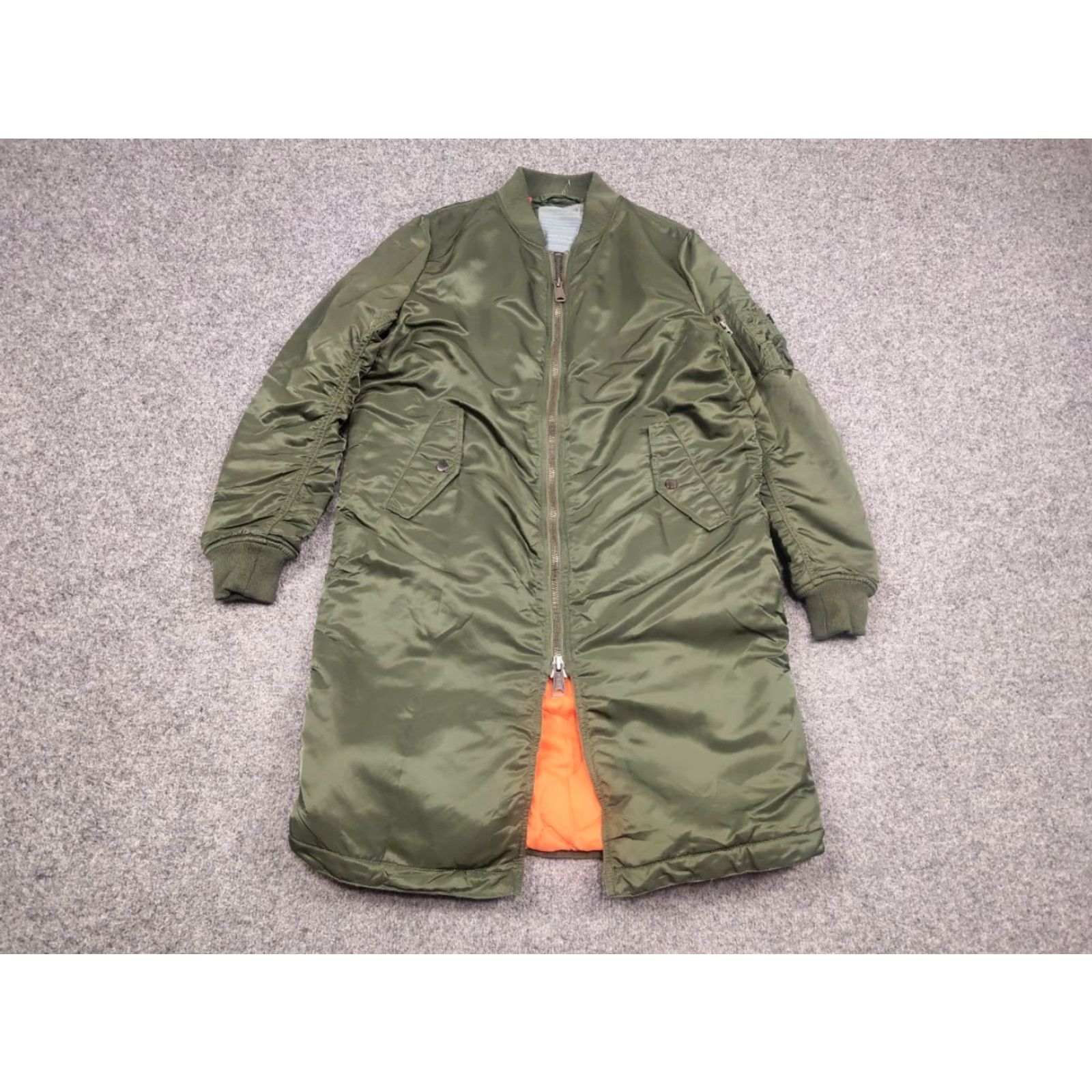 Alpha Industries Alpha Industries MA-1 Long green Military Bomber Jacket Size US M / EU 48-50 / 2 - 3 Thumbnail
