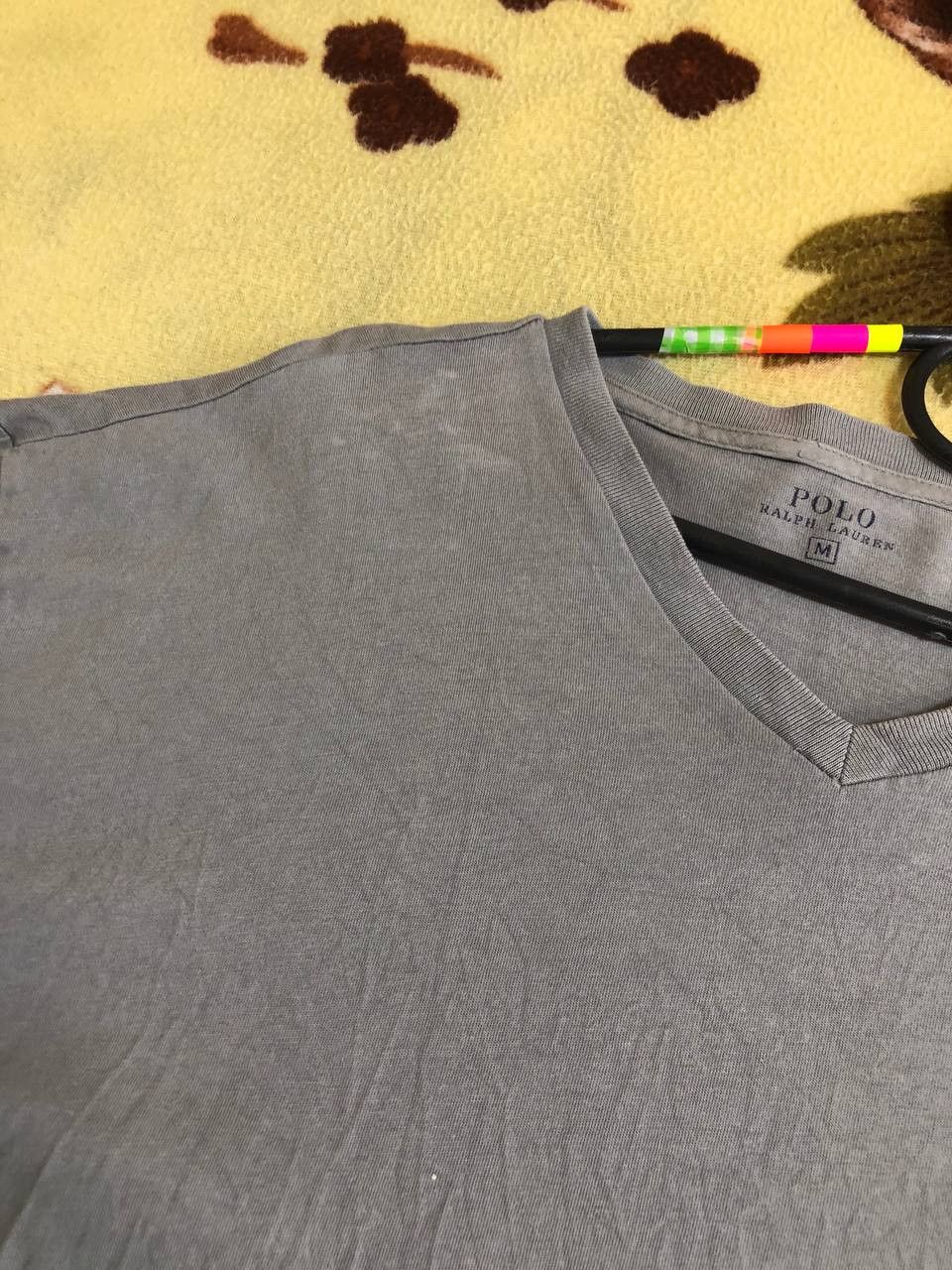Polo Ralph Lauren Polo By Ralph Lauren V Neck Mens Short Sleeve Shirt Size US M / EU 48-50 / 2 - 17 Thumbnail