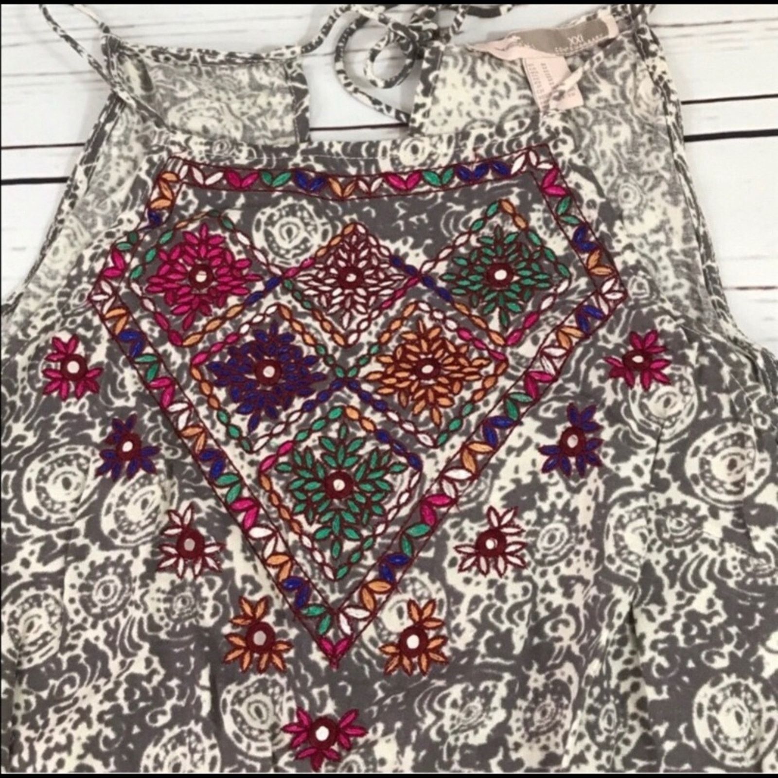 Forever 21 XXI Forever 21 Boho Embroidered Tie Dye Top Spaghetti Strap Size M / US 6-8 / IT 42-44 - 5 Thumbnail