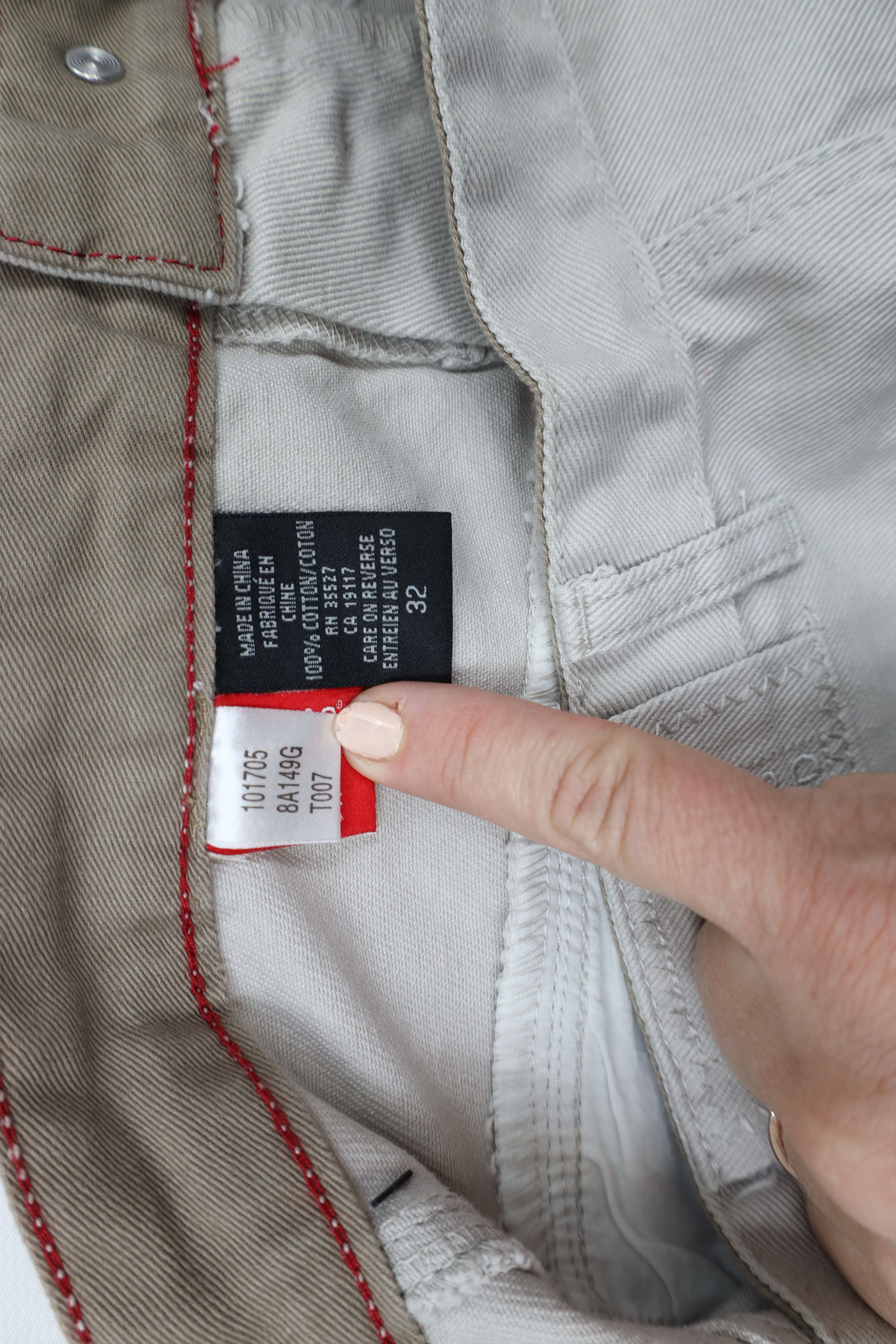 Marithe + Francois Girbaud Deadstock Vintage 90s Marithe Francois Girbaud Shorts Silver Size US 32 / EU 48 - 9 Thumbnail