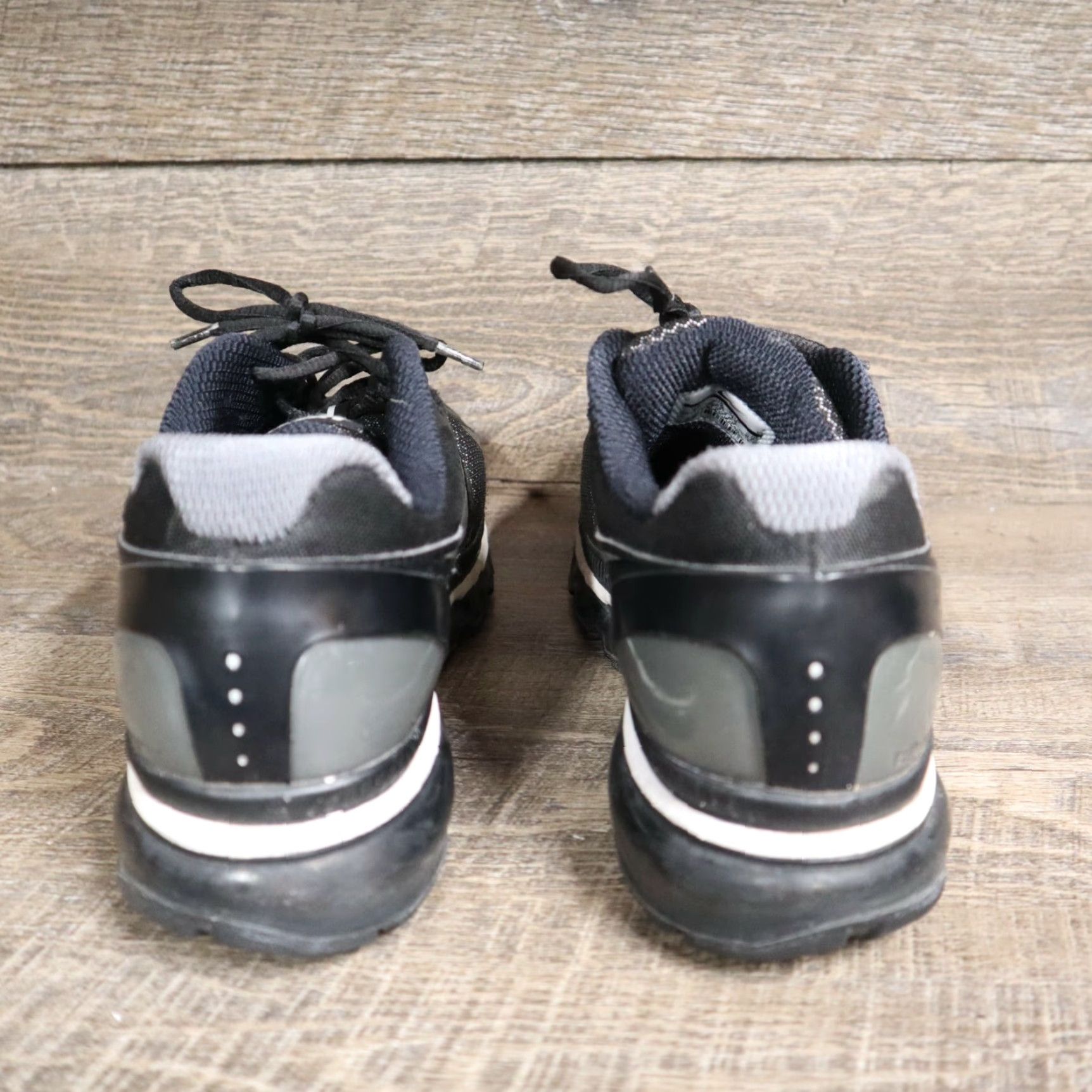 Nike Nike Air Max Flywire 2010 Size 10 Women’s 386374-004 Black/Silver Nike Air Max Flywire Women Shoes 10 Black Silver Size US 10 / IT 40 - 5 Thumbnail