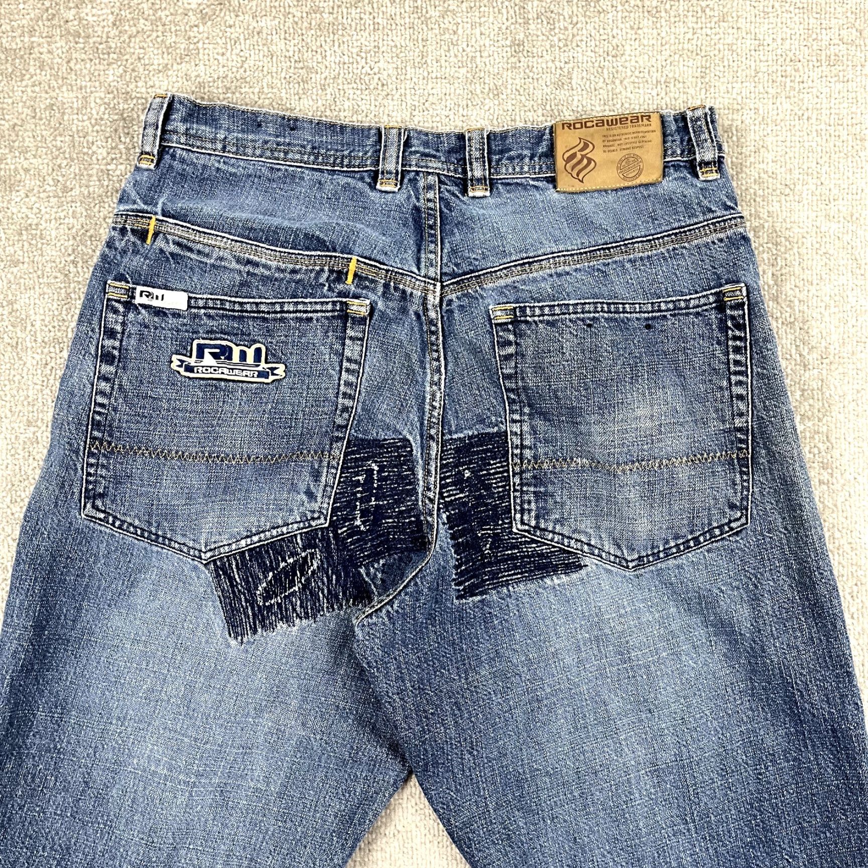 Rocawear ROCAWEAR Jeans Mens 32x31 Denim Grunge Patchwork Wide-Leg Distressed Y2K Mens Wide-Leg Jeans Blue 32 Men's Fashion Grunge Size US 32 / EU 48 - 7 Thumbnail