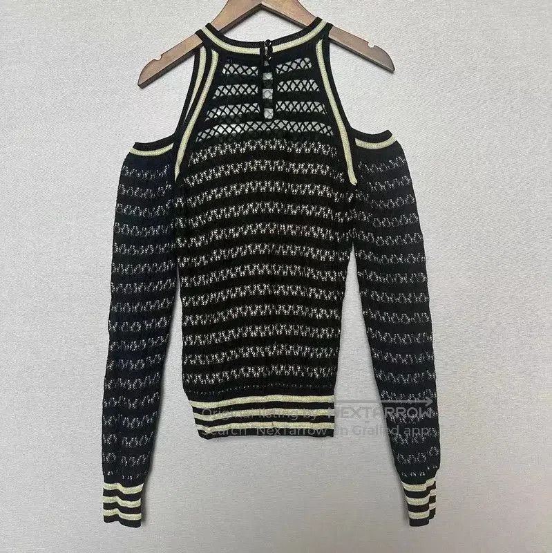 Fendi Fendi Black Silk Off-Shoulder Knit Top . Size S / US 4 / IT 40 - 2 Thumbnail