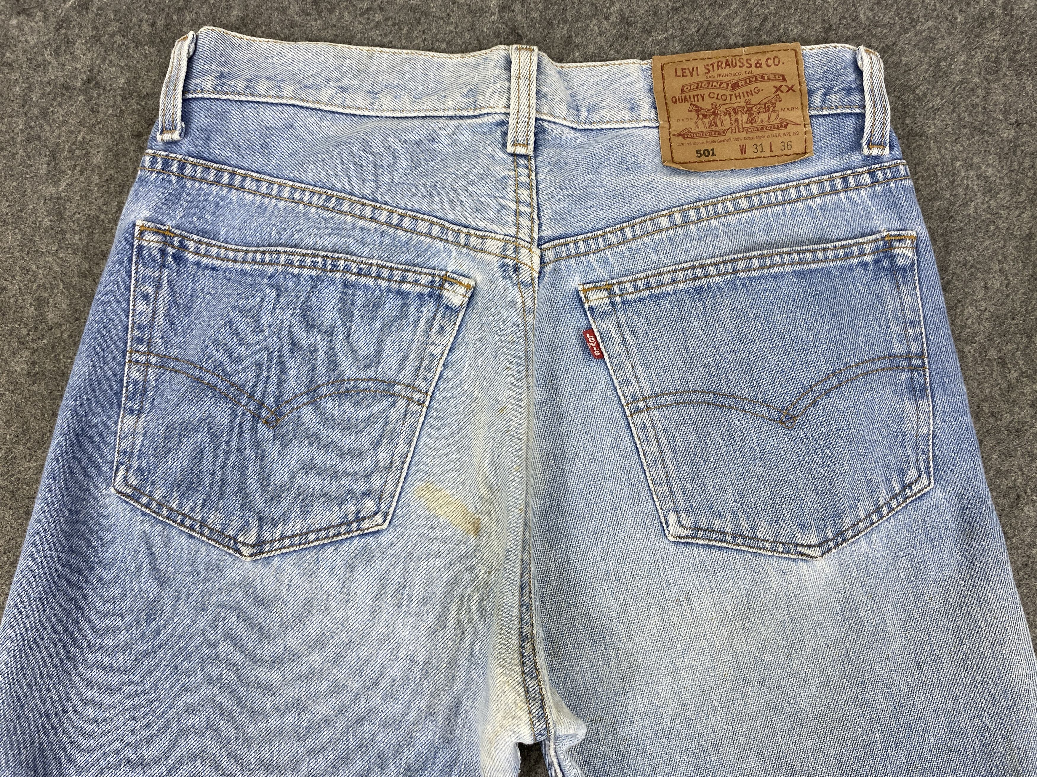 Japanese Brand Blue Wash Vintage Levi's 501 Jeans 30x31 Denim -JN2412 Size US 30 / EU 46 - 4 Thumbnail
