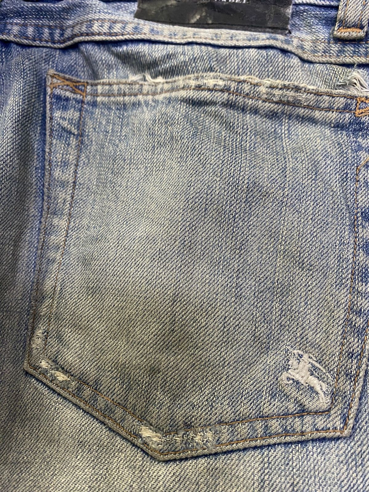 Burberry × If Six Was Nine Burberry Black Label Distressed Denim Size US 32 / EU 48 - 14 Thumbnail