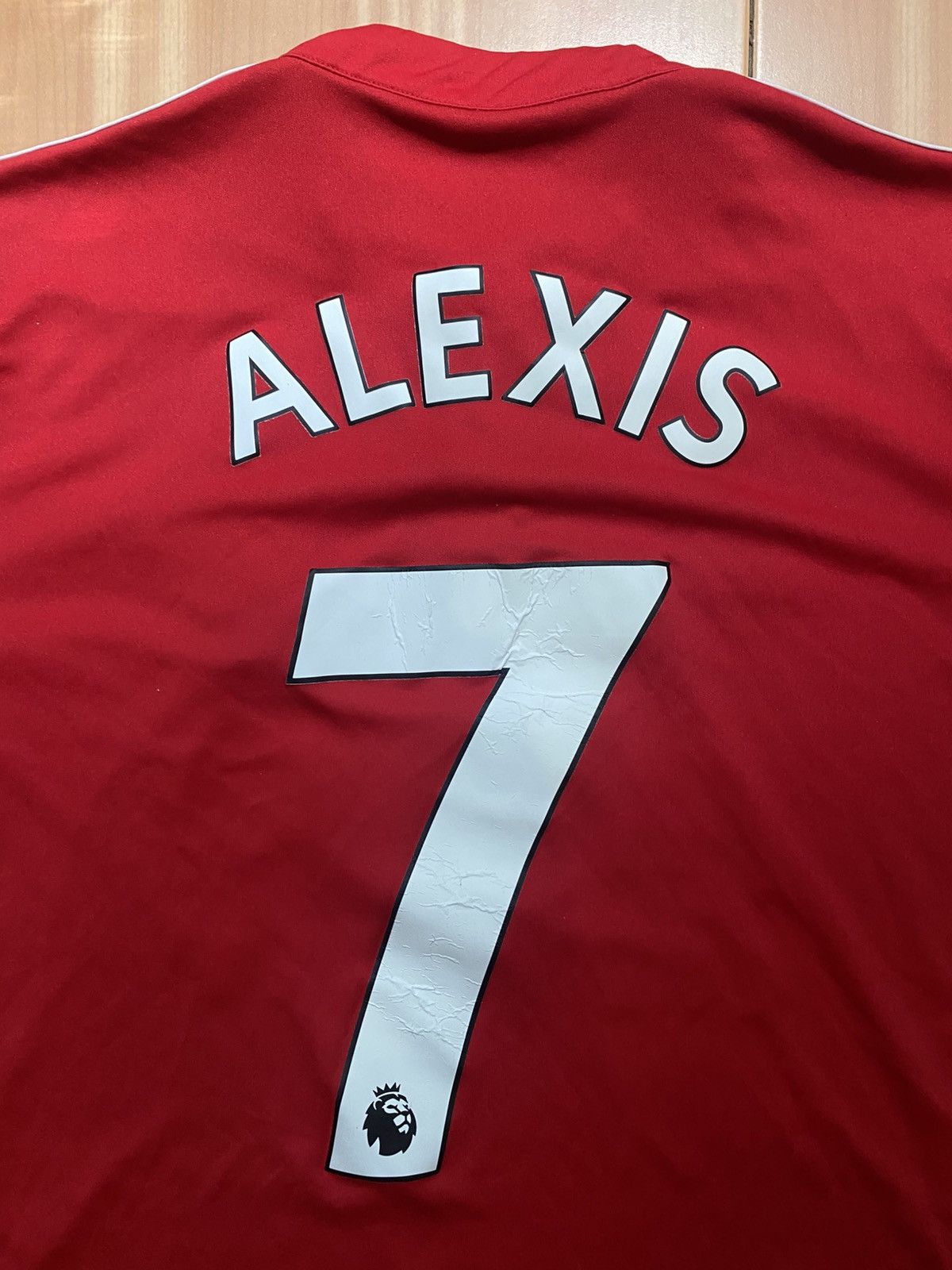 Adidas adidas Manchester United 2017/18 #7 Alexis Home Shirt Size US S / EU 44-46 / 1 - 12 Thumbnail