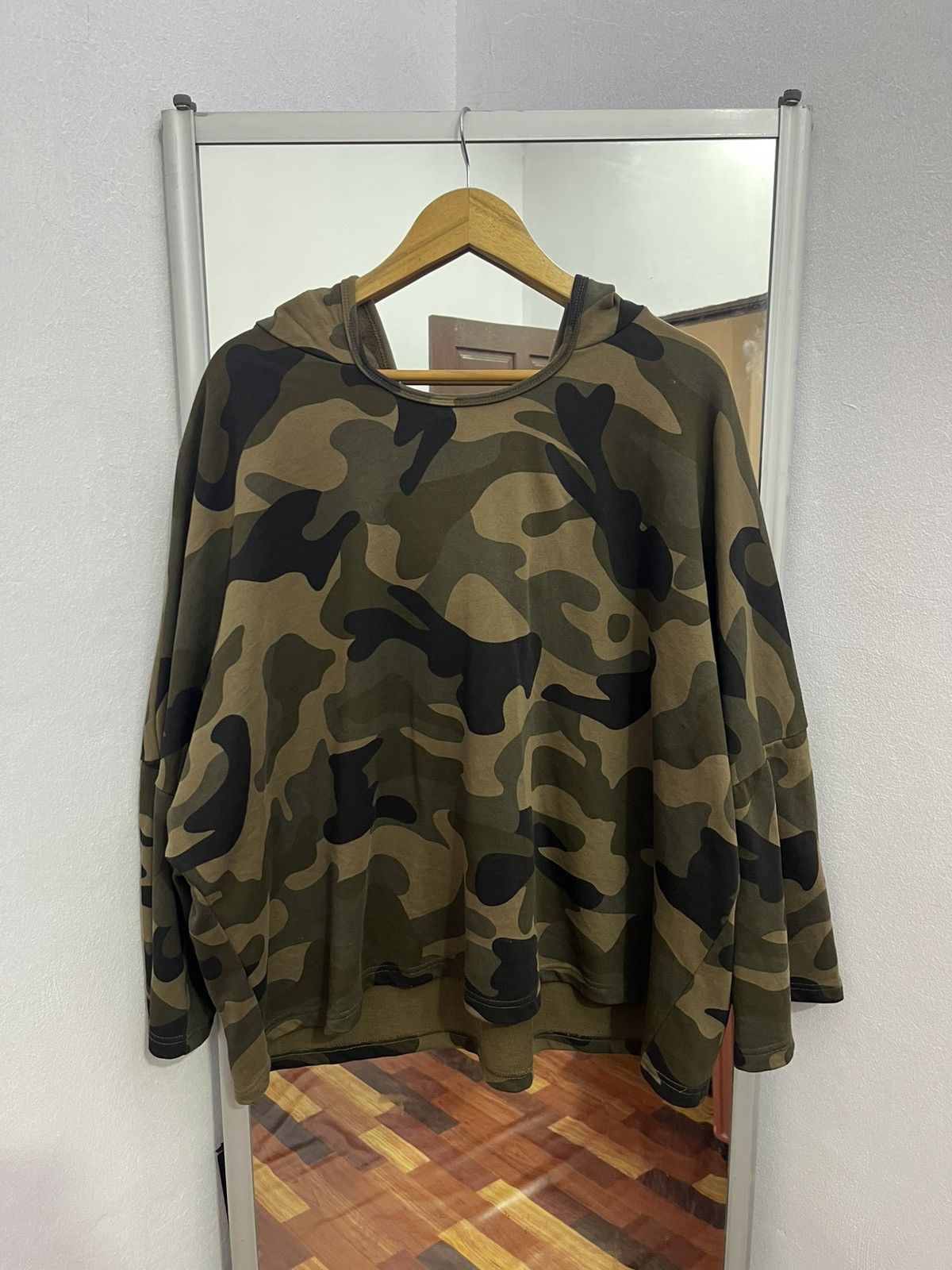 Japanese Brand H/S Designed By Rei Japan Camo Poncho Hoodie Size US L / EU 52-54 / 3 - 2 Thumbnail