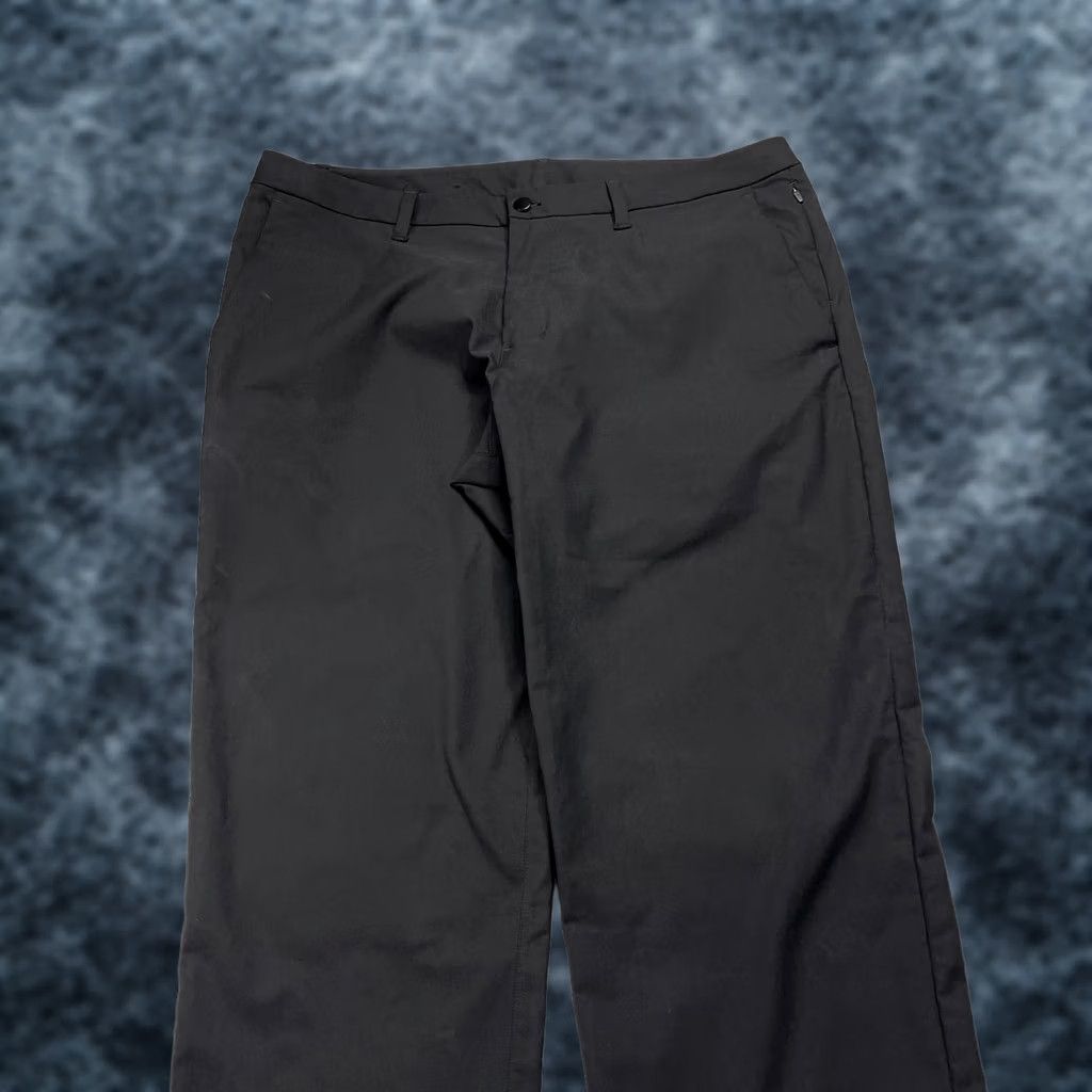 Lululemon Lululemon Pants Mens 38x31 Black Warpstreme Classic Casual Chino Button Polo? Size US 38 / EU 54 - 1 Thumbnail