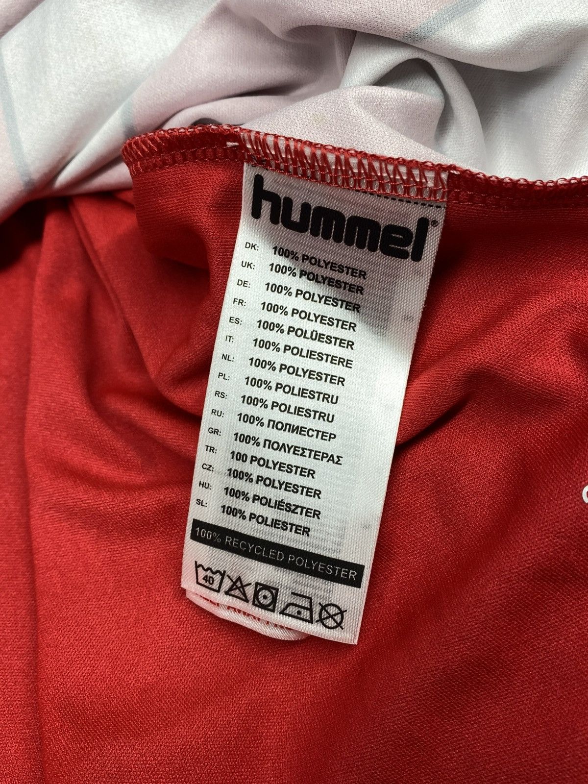 Hummel Southampton 2021/22 Home Football Soccer Jersey Size US S / EU 44-46 / 1 - 17 Thumbnail