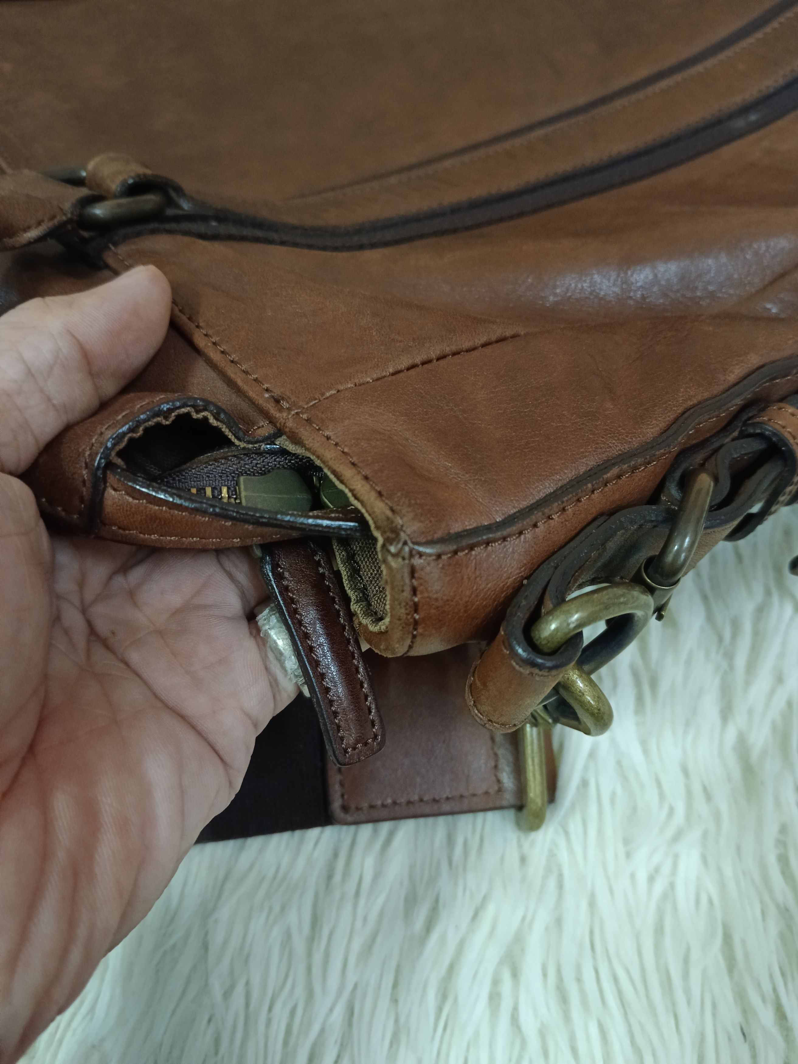 Burberry BURBERRY 2WAYS PATINA LEATHER Size ONE SIZE - 13 Thumbnail