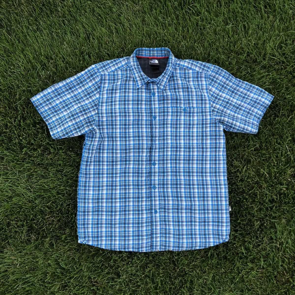 The North Face The north face short sleeve dress shirt Size US M / EU 48-50 / 2 - 1 Thumbnail