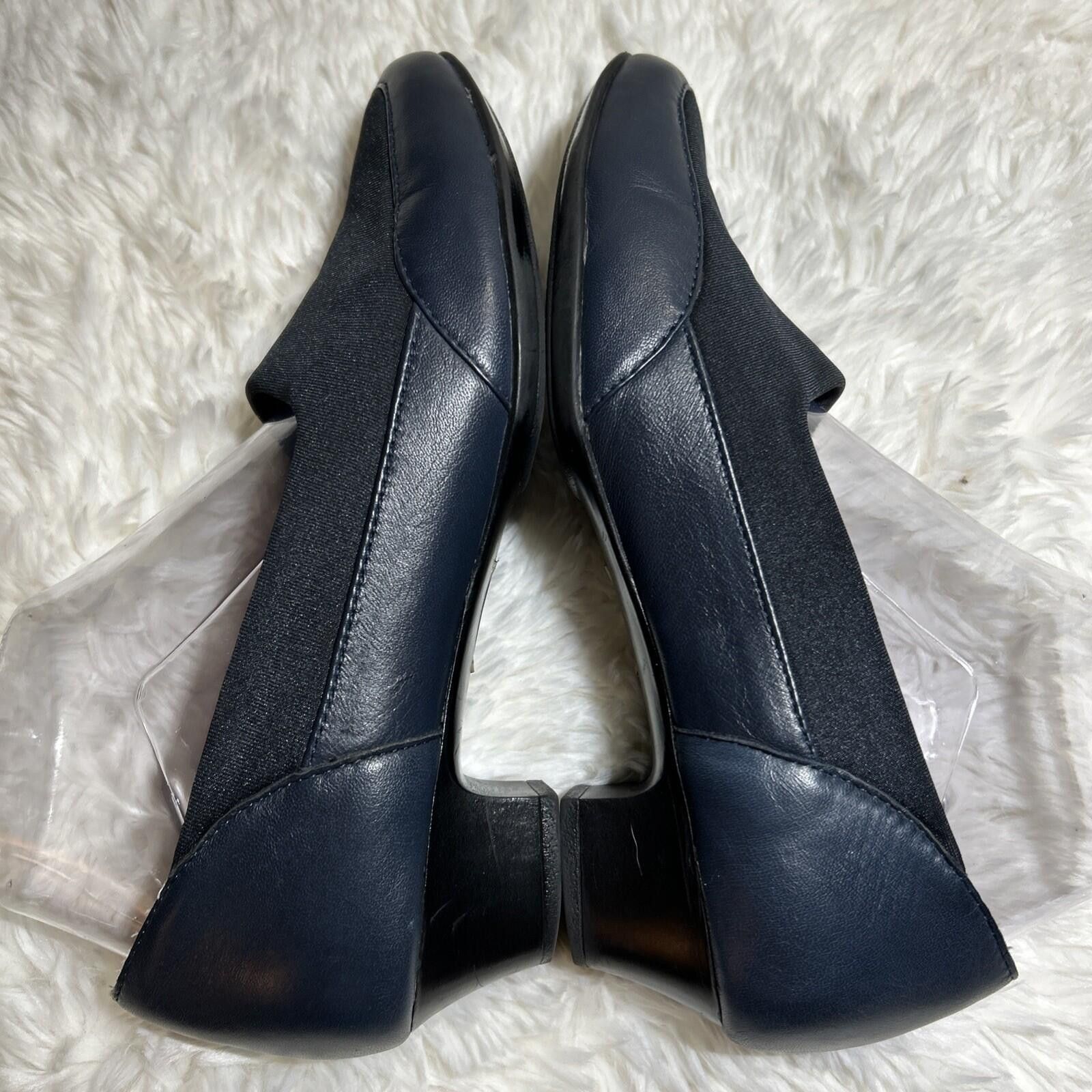 Soffe Sofft Women's Size 7.5W Black Leather Square Toe Slip ON Size US 7.5 / IT 37.5 - 3 Thumbnail