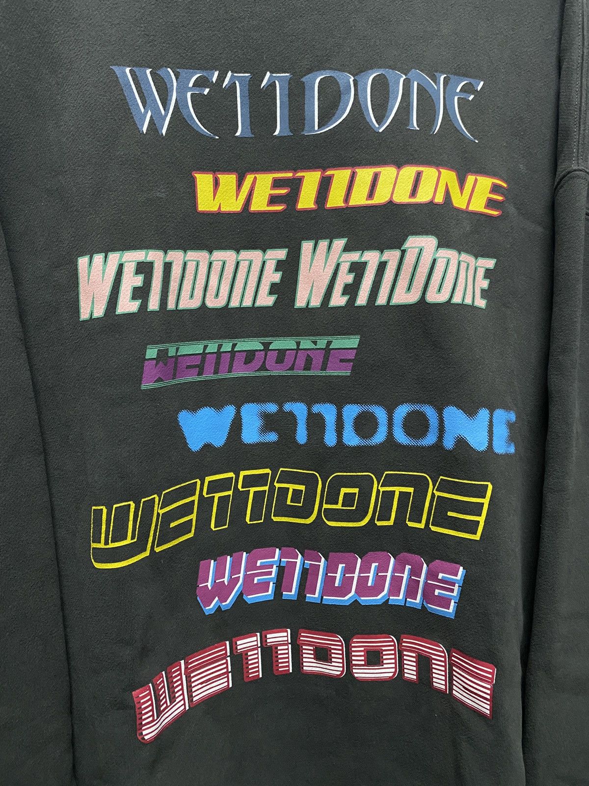 WE11DONE LIKE NEW - WELLDONE FONT SCRIPT MULTI LOGO BOXY FIT Size US XXL / EU 58 / 5 - 2 Thumbnail