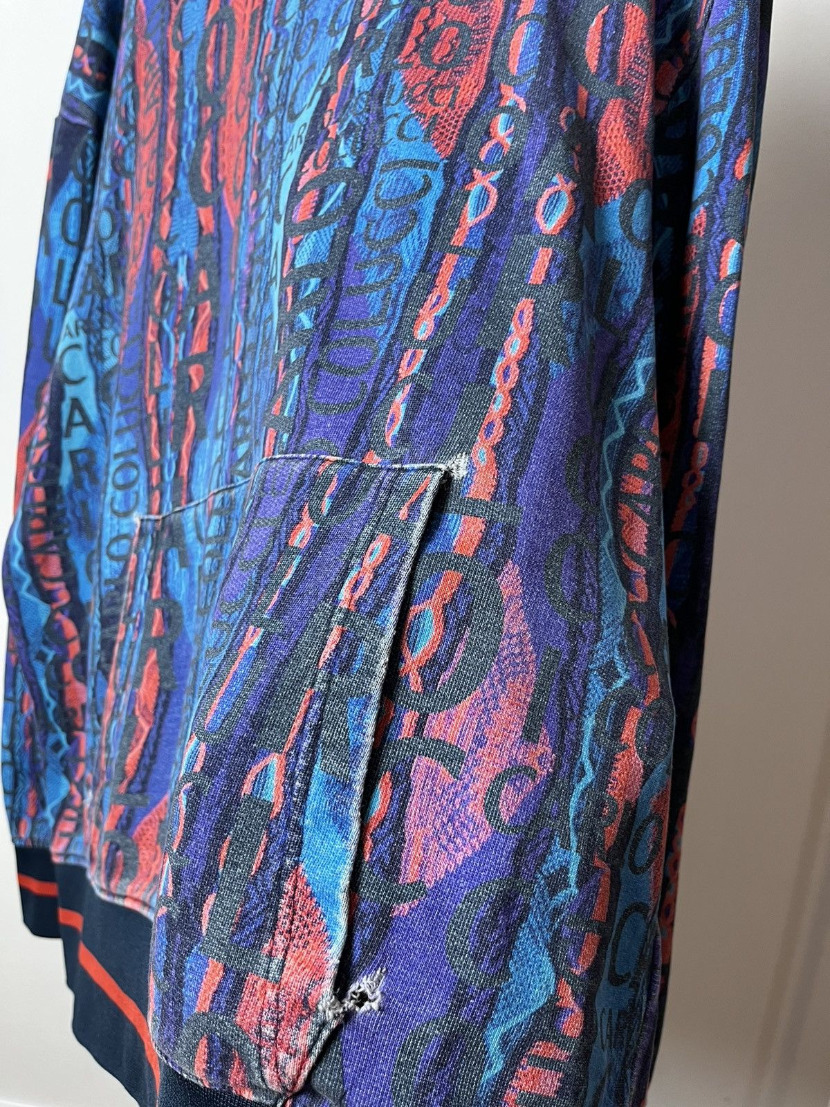 Carlo Colucci × Vintage Vintage Carlo Colucci Oversized Monogram Hoodie Size US XXL / EU 58 / 5 - 5 Thumbnail