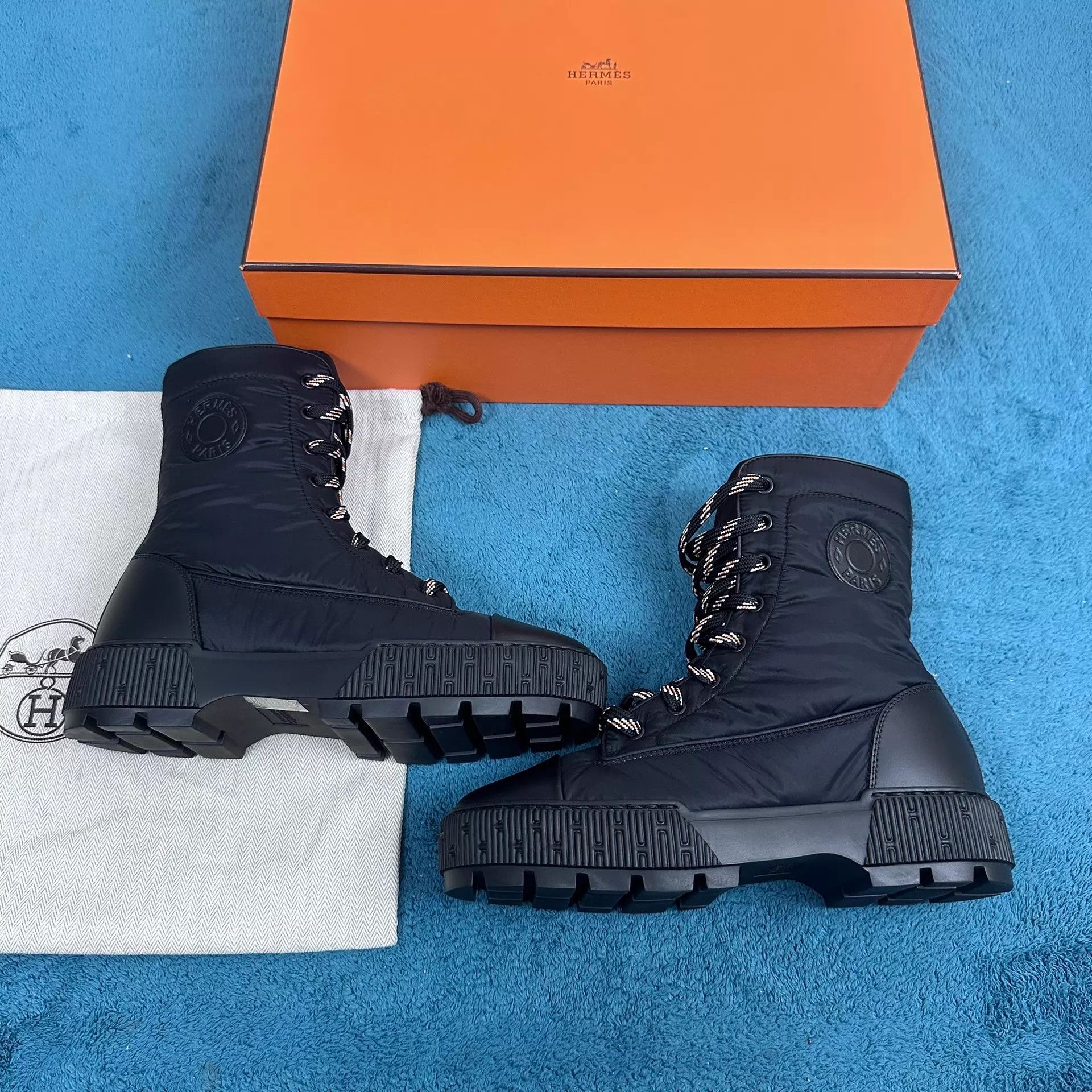 Hermes Hermès Fresh Leather Ankle Boots Black 37 Size US 6.5 / IT 36.5 - 2 Thumbnail