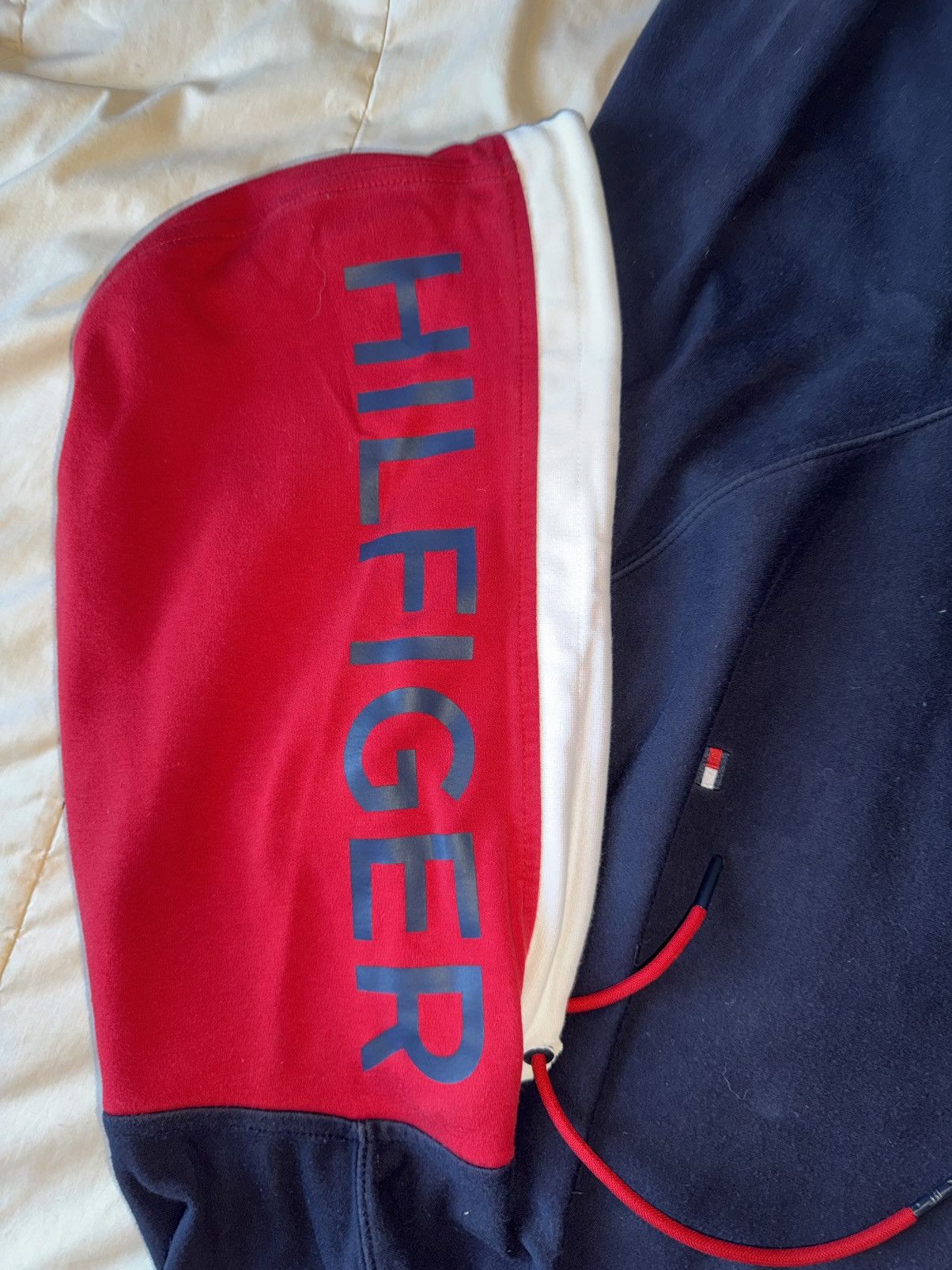 Tommy Hilfiger × Vintage Rare Tommy Hilfiger Block Hoodie (Size XXL) Size US XXL / EU 58 / 5 - 3 Thumbnail
