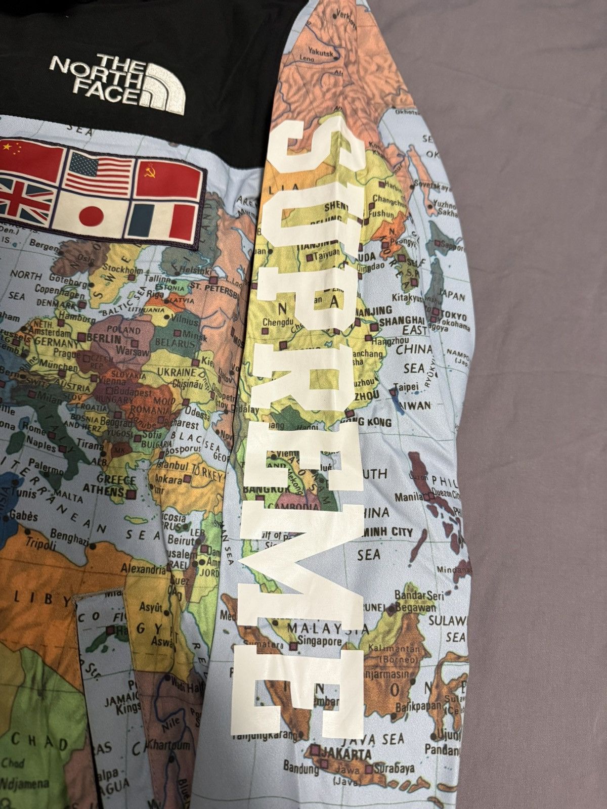 The North Face Supreme tnf the north face maps atlas coach Jacket Size US M / EU 48-50 / 2 - 4 Thumbnail