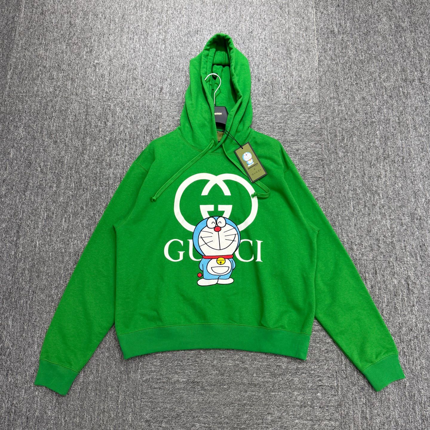 Gucci Gucci x Doraemon Embroidered Hoodie XS Size XS / US 0-2 / IT 36-38 - 1 Thumbnail