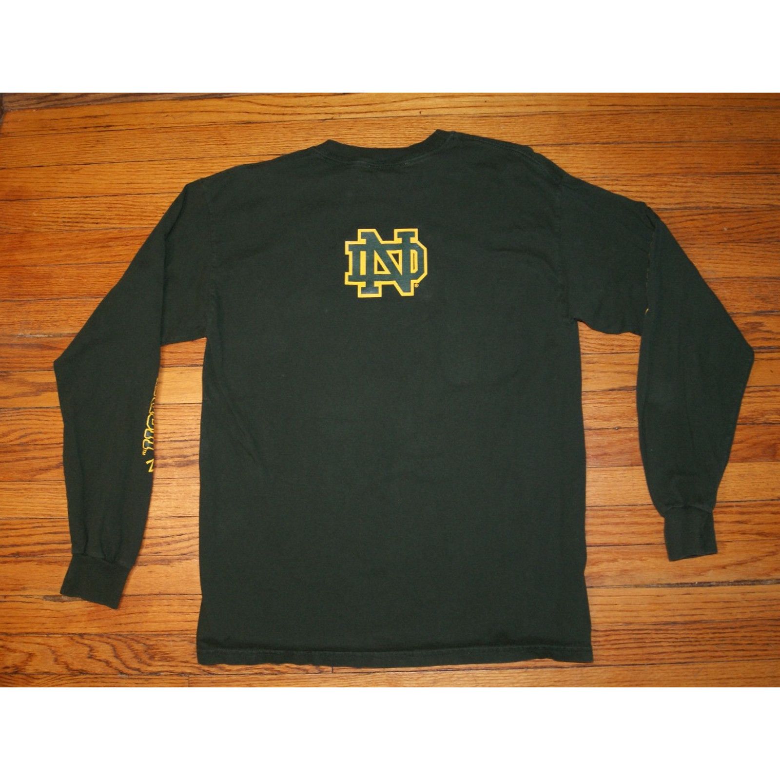 Zephyr NOTRE DAME FIGHTING IRISH Mens L TShirt Zephyr Spell Out Size US L / EU 52-54 / 3 - 5 Thumbnail