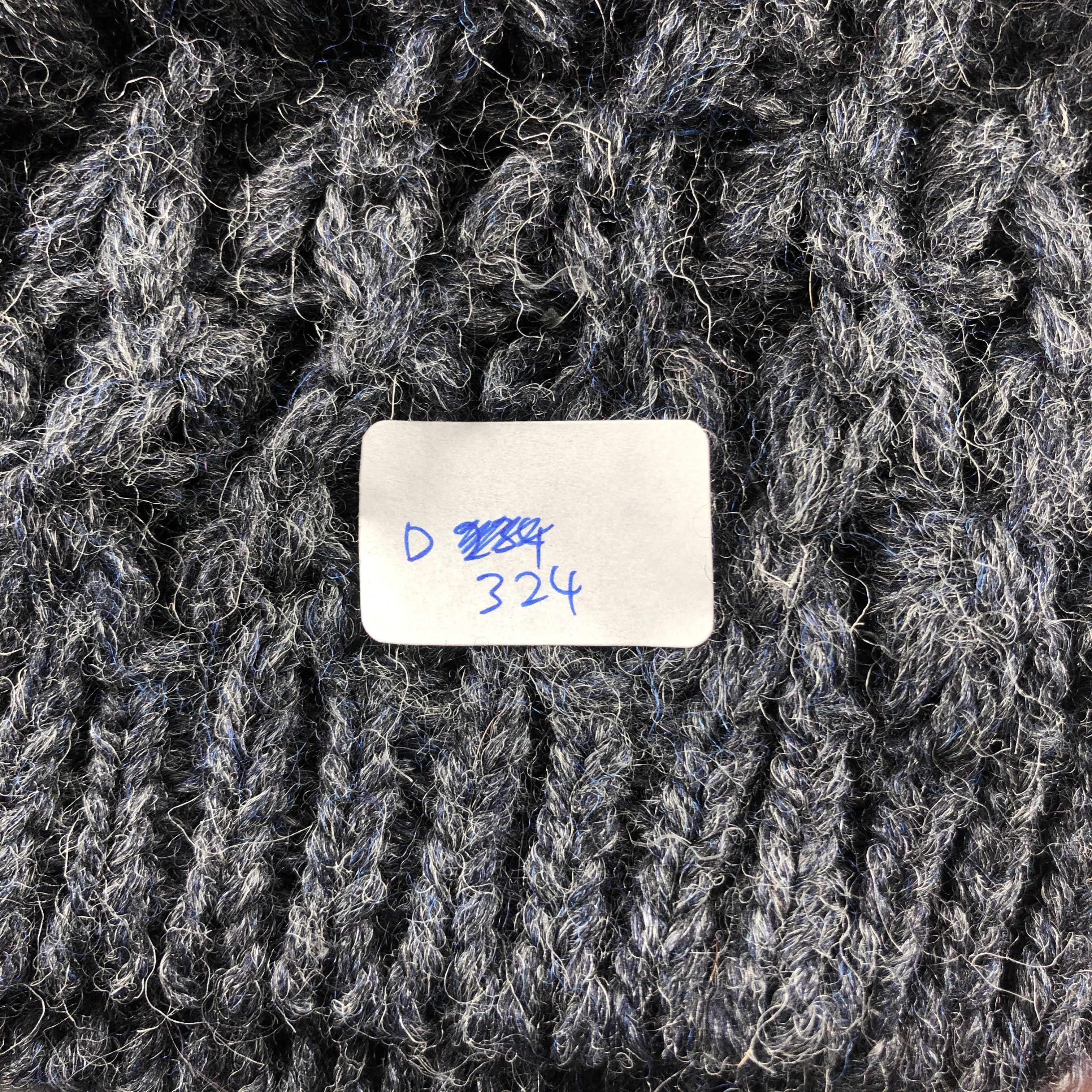 Vintage Womens Unknown Knit Beanie Snow Hat Snow Cap -D324 Size ONE SIZE - 7 Thumbnail