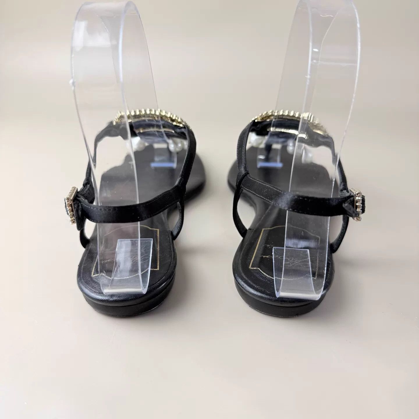 Roger Vivier Roger Vivier blk cryst bck sandals 35 95 YLP4915 Size US 4.5 / IT 34.5 - 3 Thumbnail