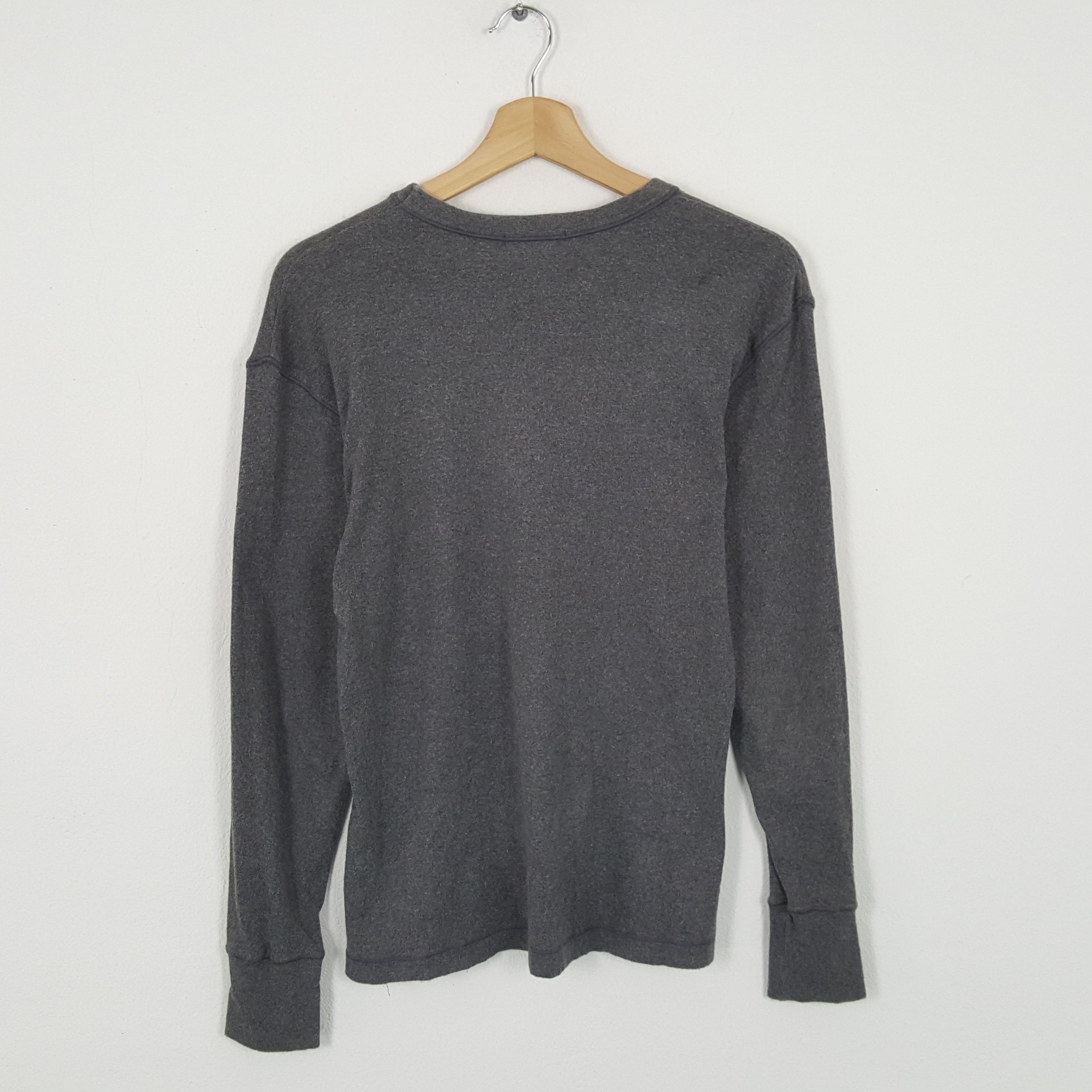Burberry × Vintage Vintage BURBERRY LONDON Spellout Design T-Shirts Size S / US 4 / IT 40 - 3 Thumbnail