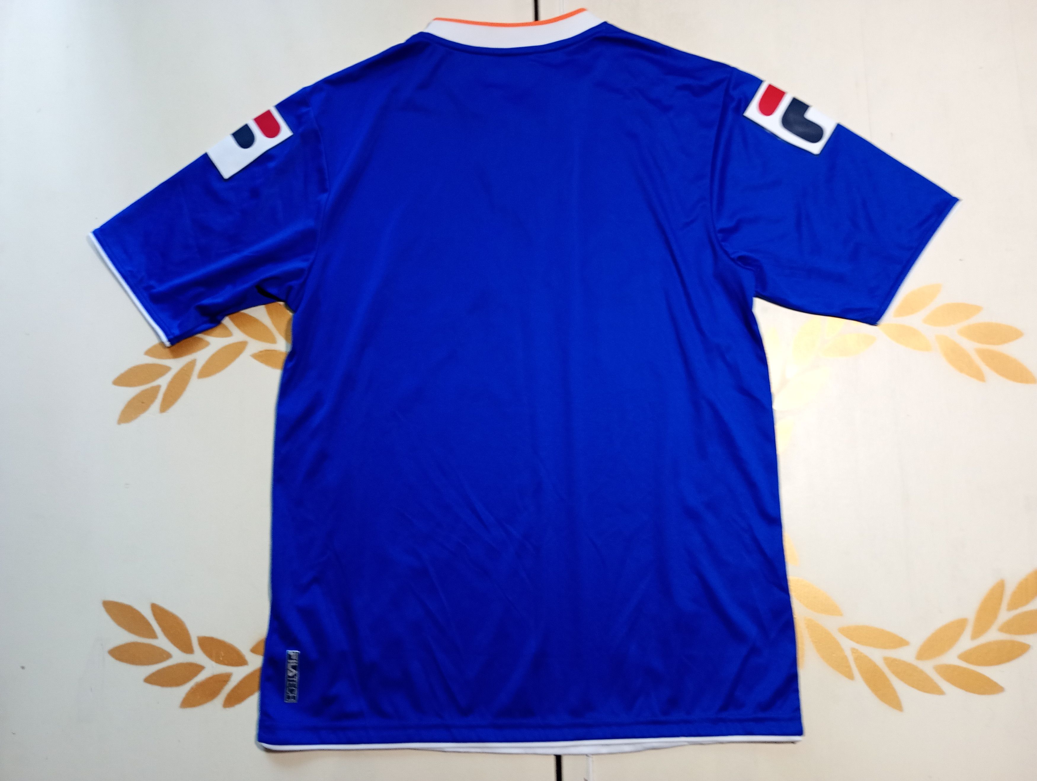 Fila Fila Oldham Athletic FC Home Jersey 2013-2014 Size US M / EU 48-50 / 2 - 14 Thumbnail