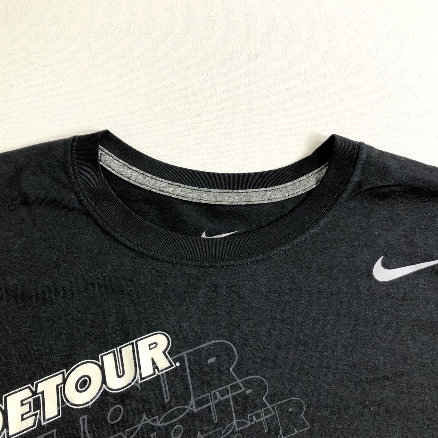 Nike Nike Dri-Fit Detour Graphic T Shirt Black Adult Mens Size Large Short Sleeve Size US L / EU 52-54 / 3 - 7 Thumbnail