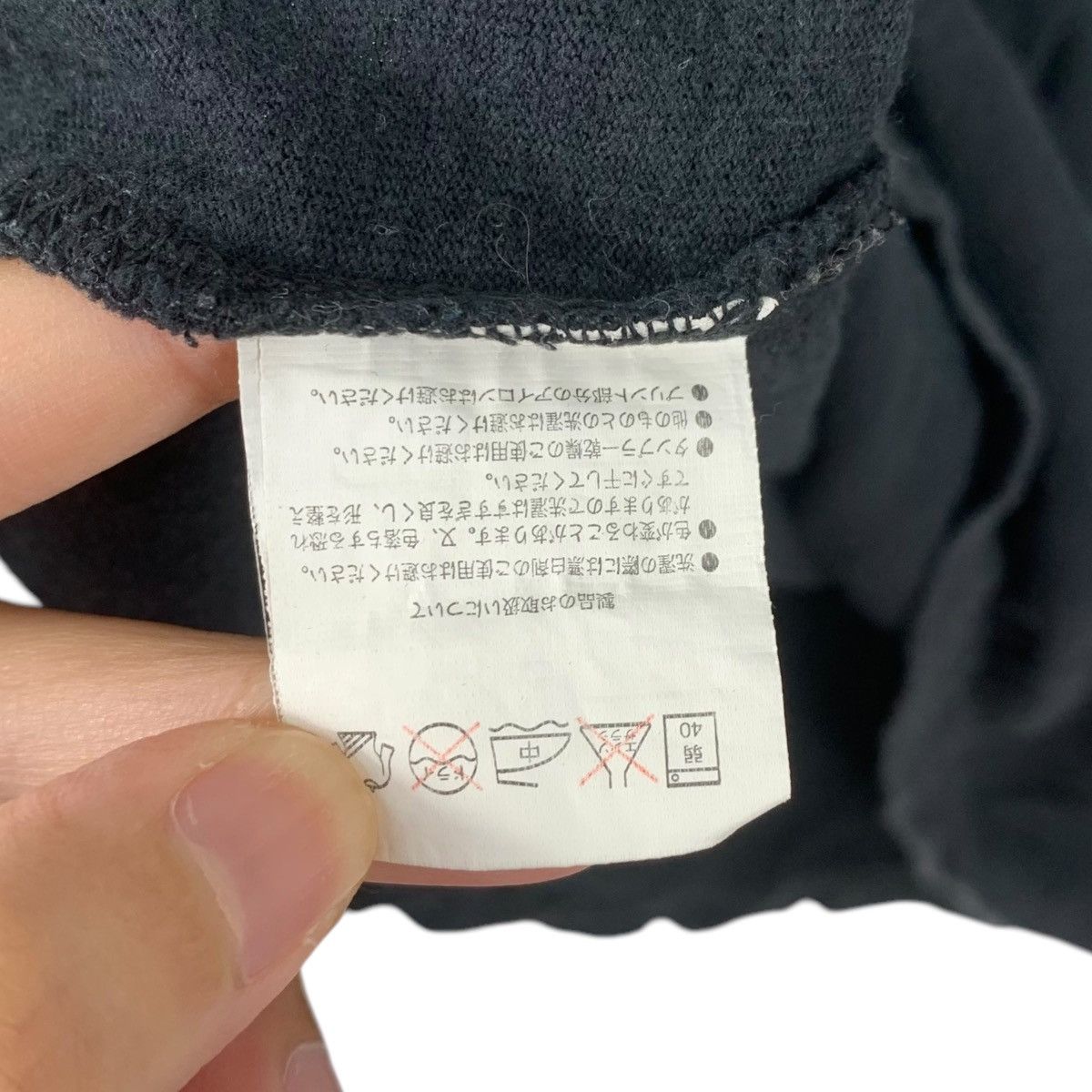Japanese Brand JAPAN TRADITIONAL TEMPLE Kanji Floral Butterfly Tee Shirt Size M / US 6-8 / IT 42-44 - 9 Thumbnail