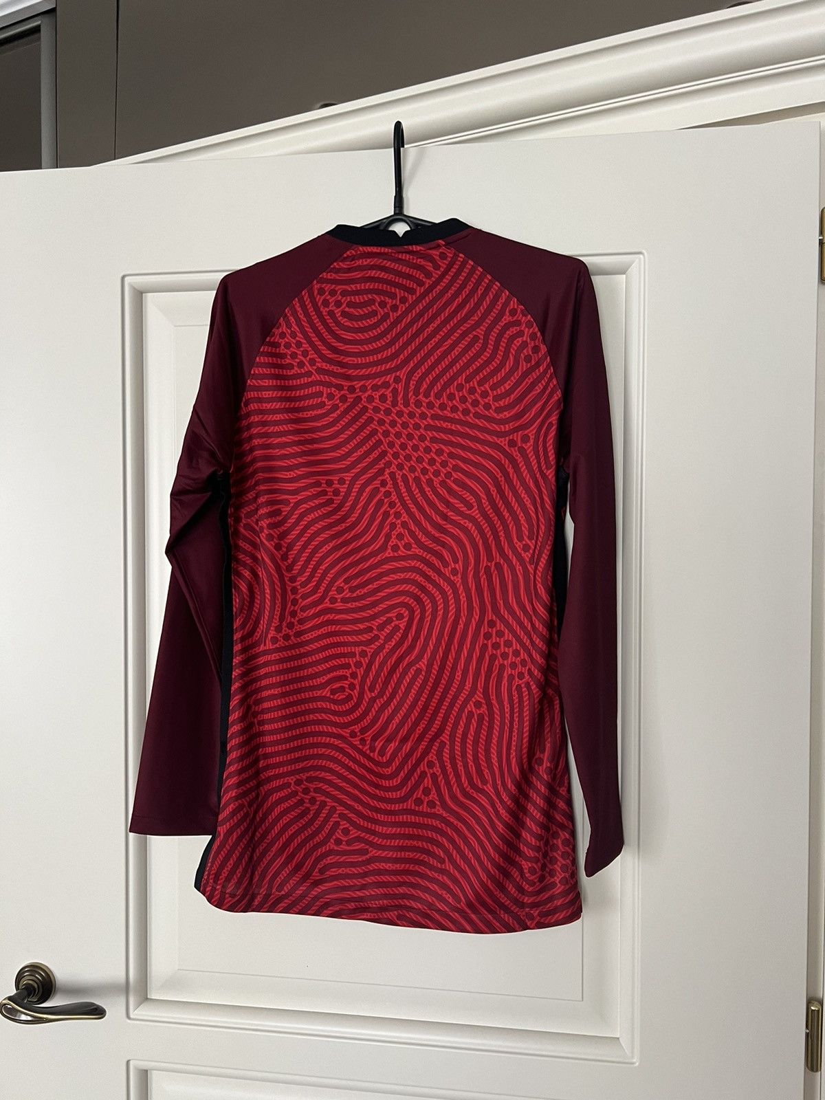 Nike Nike England Soccer Jersey Football Shirt Long Sleeve Size US M / EU 48-50 / 2 - 11 Thumbnail
