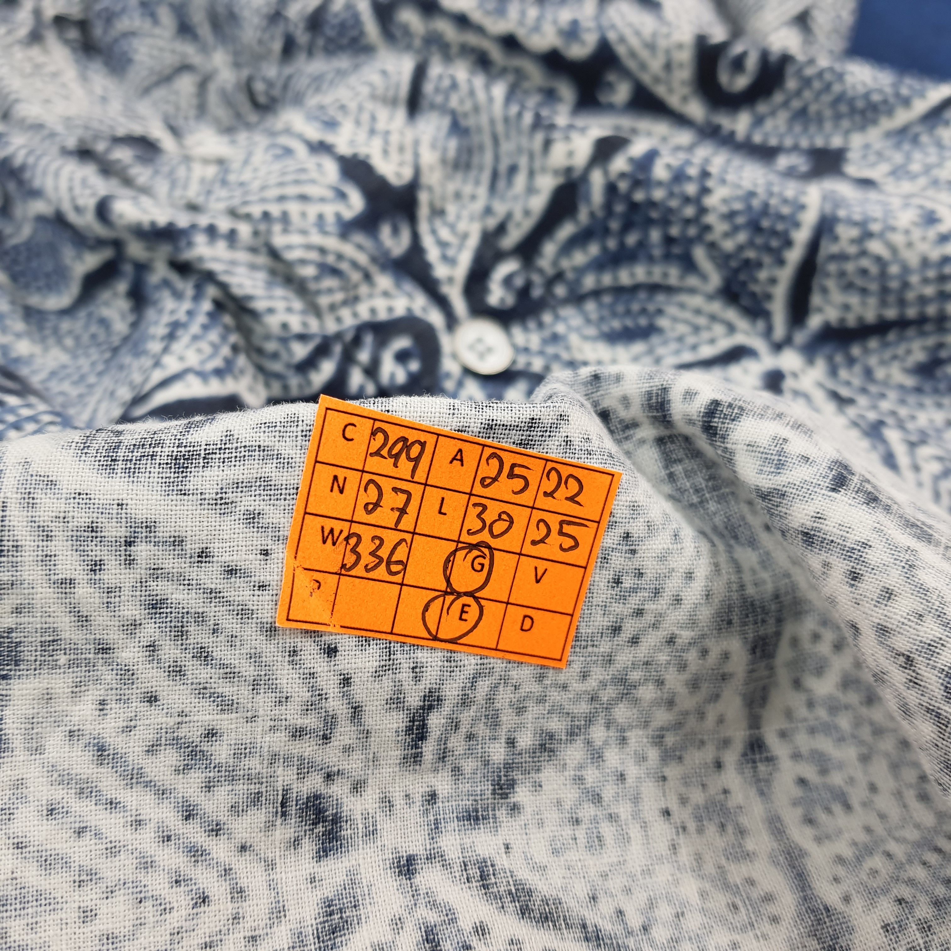 Tommy Hilfiger Vintage Tommy Hilfiger Button Up Shirt C299N27 Size US XL / EU 56 / 4 - 8 Thumbnail