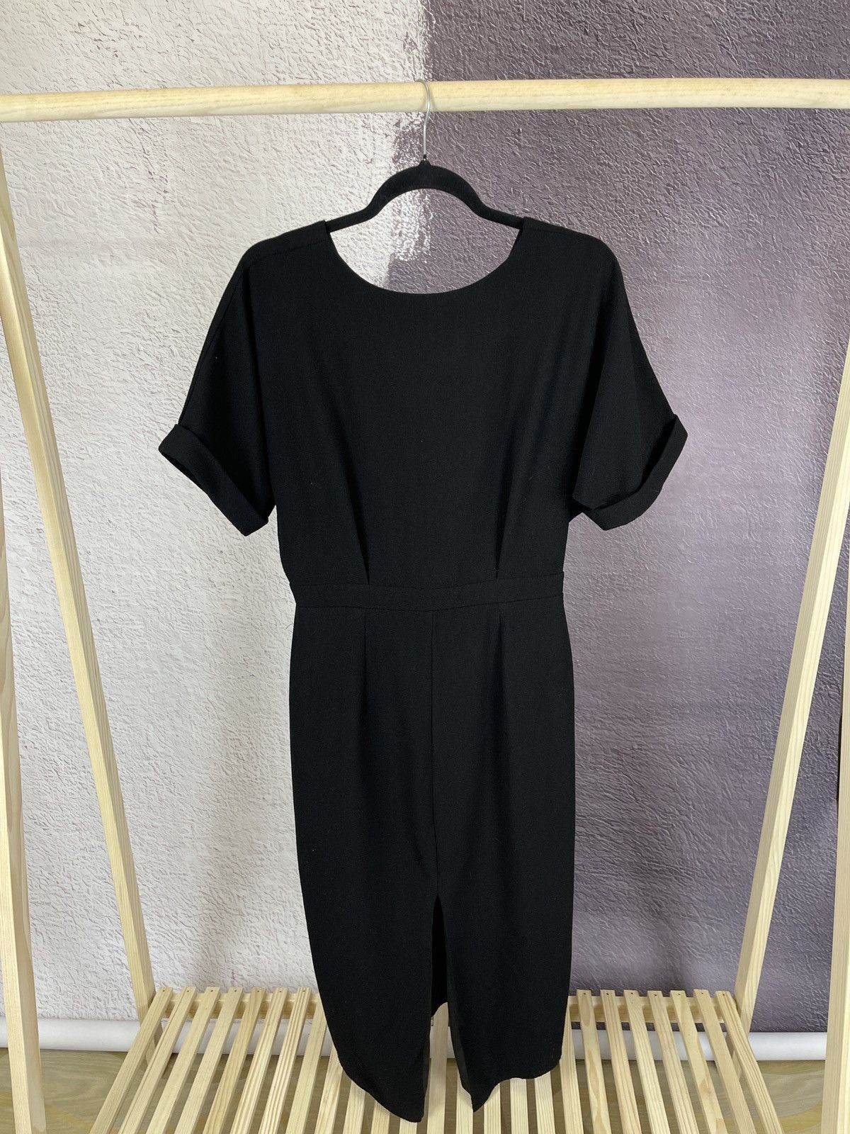 Vintage Yves Saint Laurent vintage black basic classic midi dress Size M / US 6-8 / IT 42-44 - 1 Thumbnail