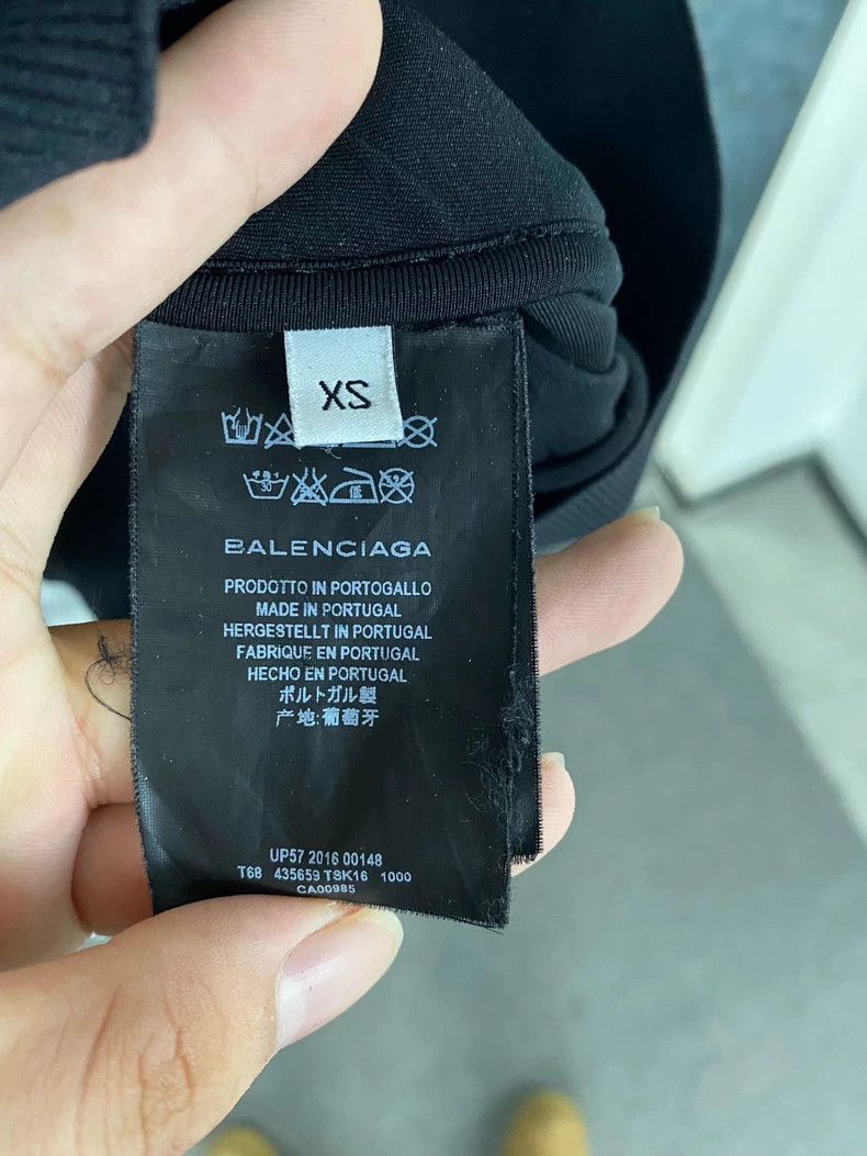 Balenciaga Balenciaga Black round neck long sleeve chest made of cott Size US XS / EU 42 / 0 - 4 Thumbnail