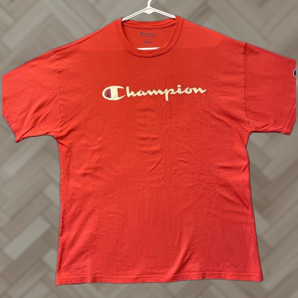 Champion Champion Men’s T Shirt L Deep Pink 116-23 / xx xx Size US L / EU 52-54 / 3 - 1 Thumbnail