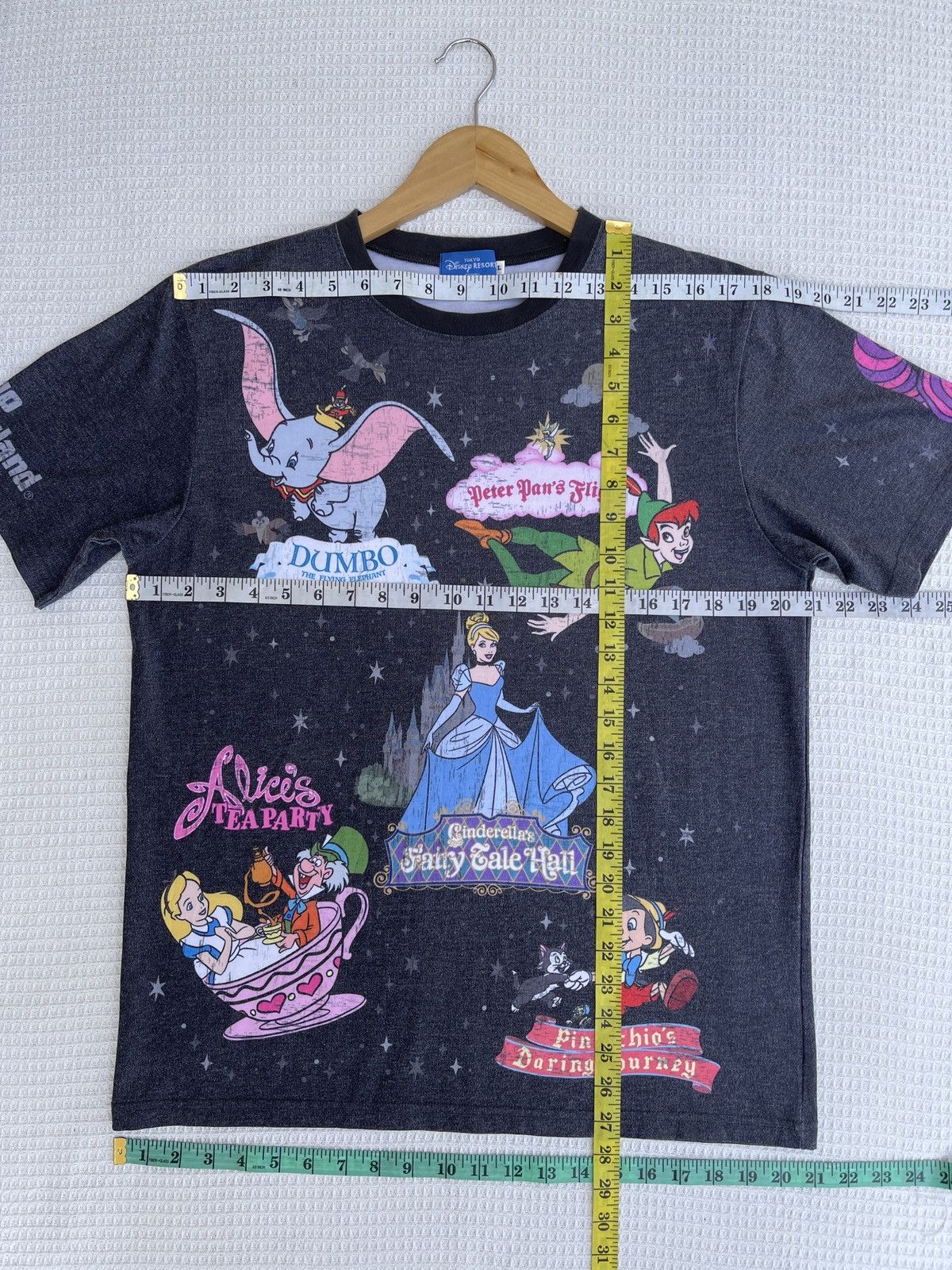 Disney Rare🔥Vtg Tokyo Disney Movie Promo All Over Print T-Shirt Size US L / EU 52-54 / 3 - 11 Thumbnail
