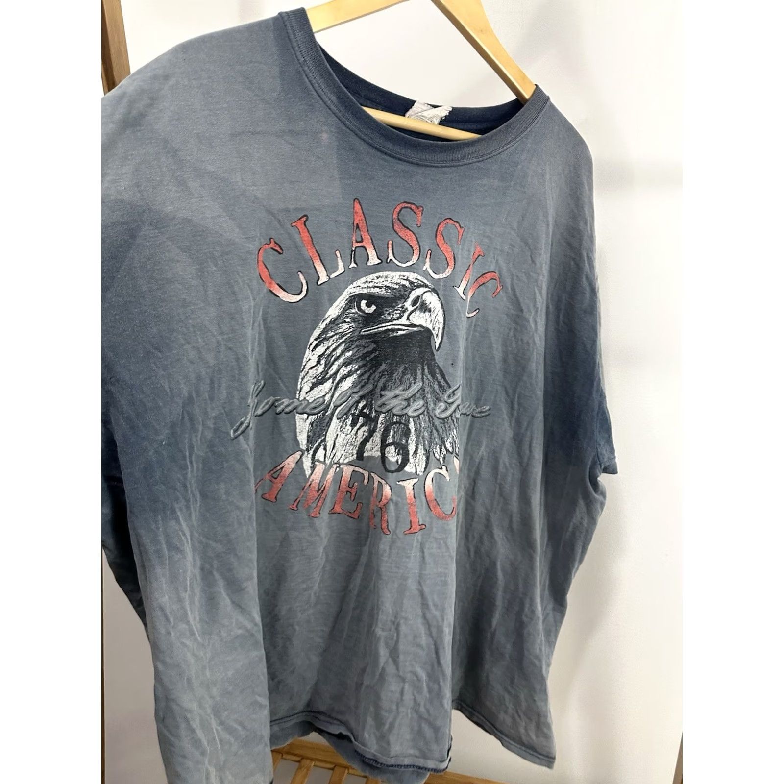 Jerzees VTG Classic America Eagle Gradient Sun Faded Worn WIP Boxy T-Shirt 2XL Blue Mens Jerzees Regular Short Sleeve Shirt Vintage Graphic Biker Grunge 90s Size US XXL / EU 58 / 5 - 4 Thumbnail